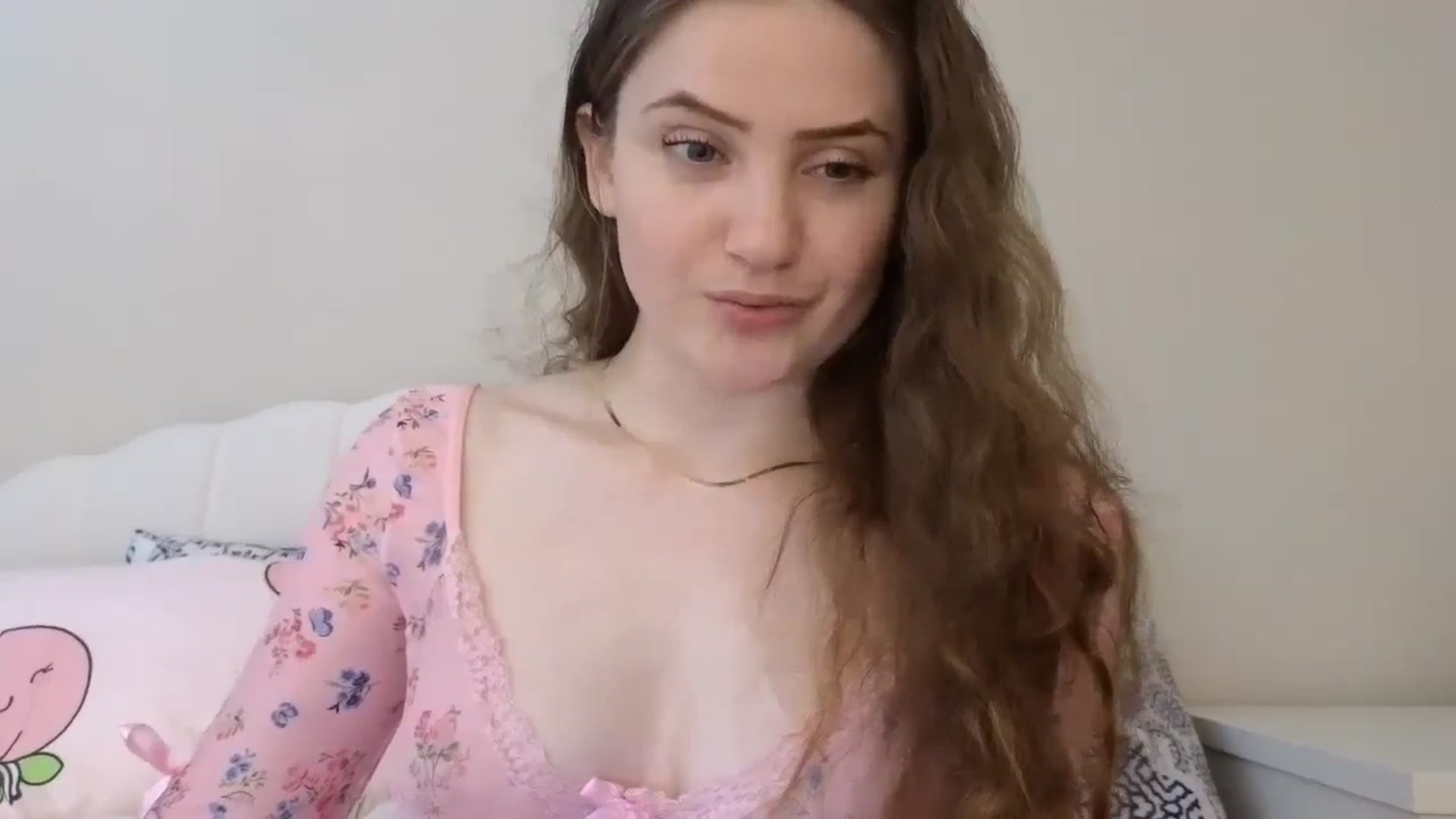 Gallery image thumbnail from AmberPeach's myfreecams stream on, 09/14/2024, 22:10 image 18 of 20
