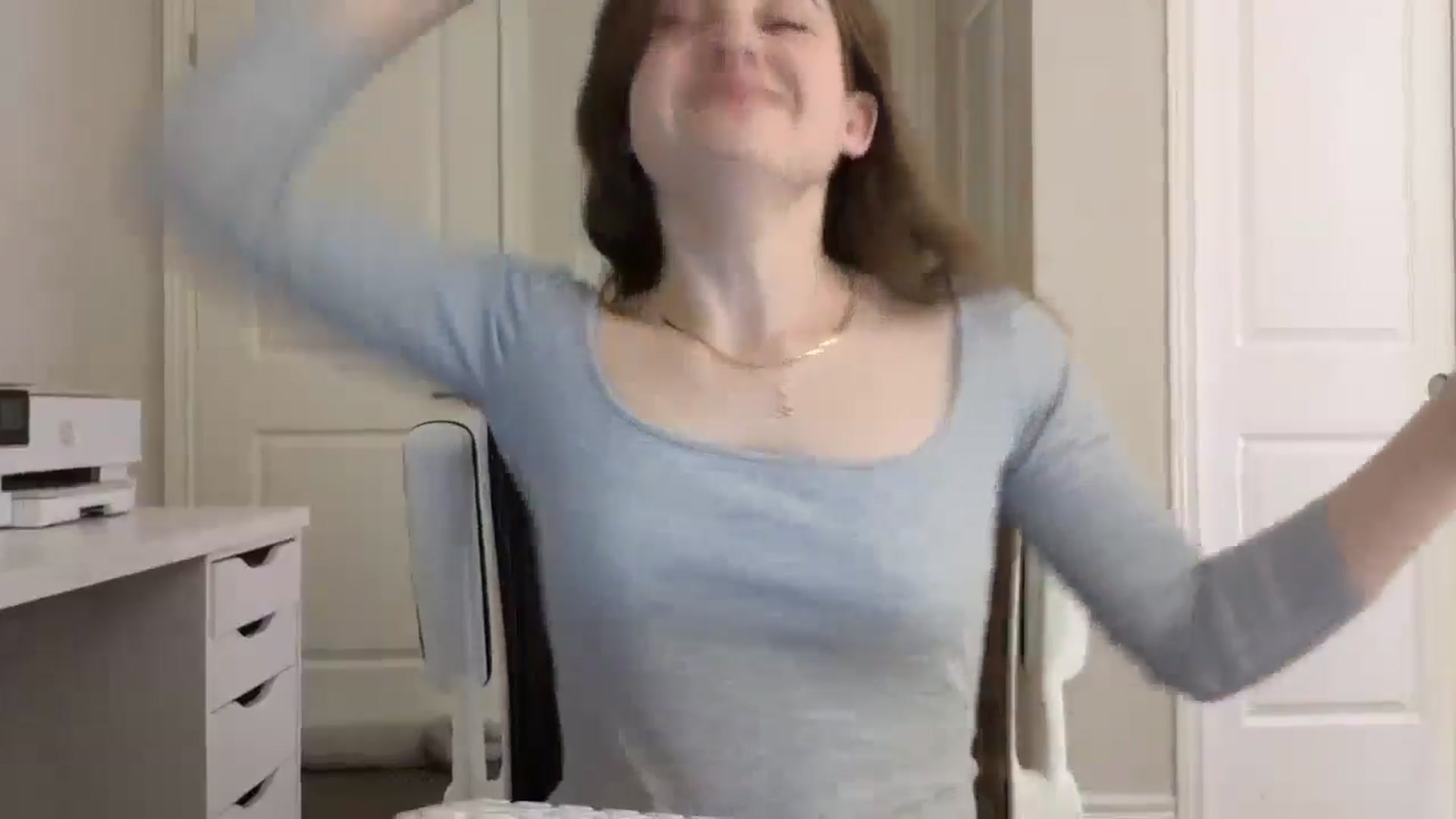 Gallery image thumbnail from AmberPeach's myfreecams stream on, 09/21/2024, 24:30 image 2 of 20