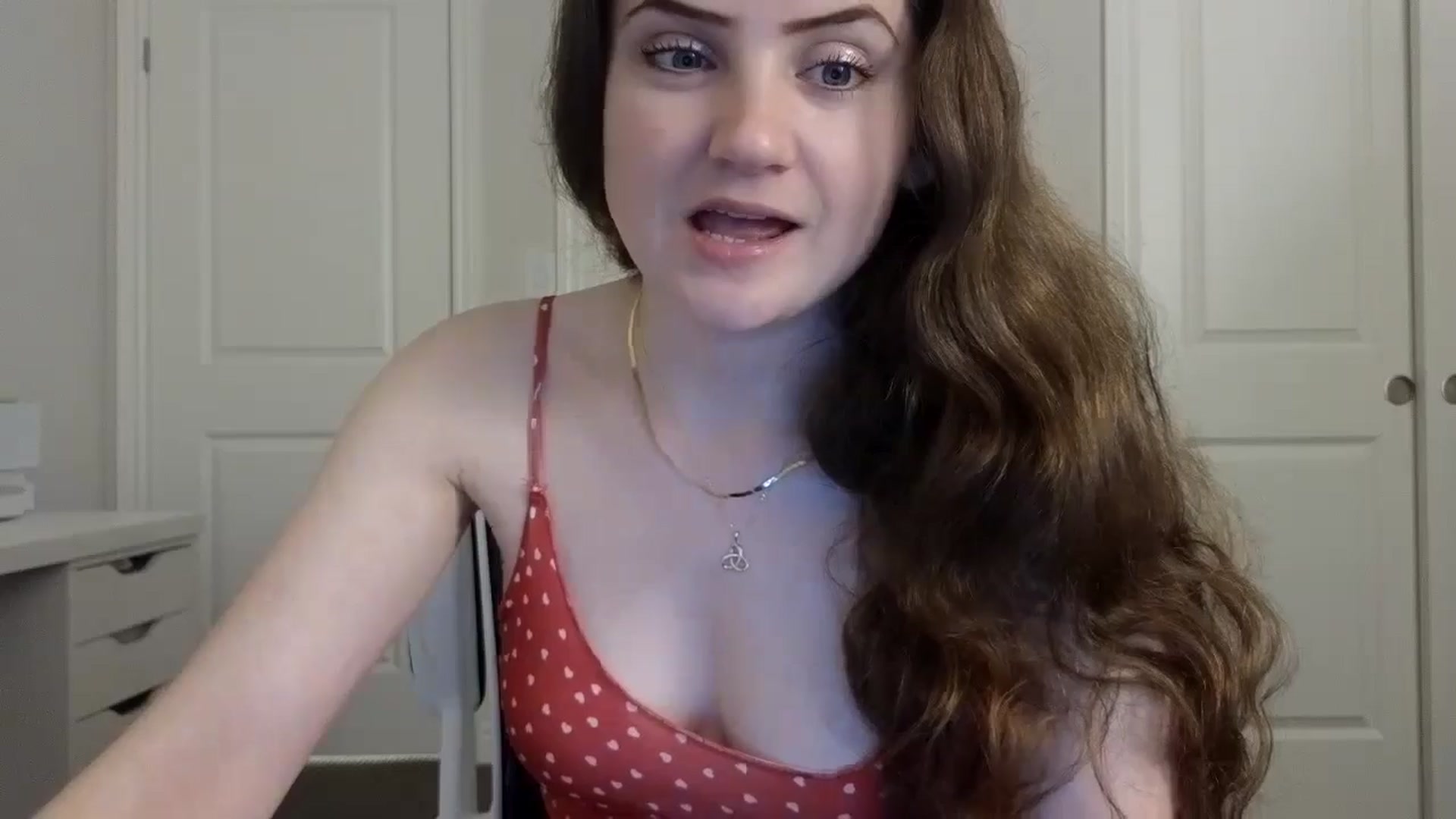 Gallery image thumbnail from AmberPeach's myfreecams stream on, 10/02/2024, 24:52 image 2 of 20