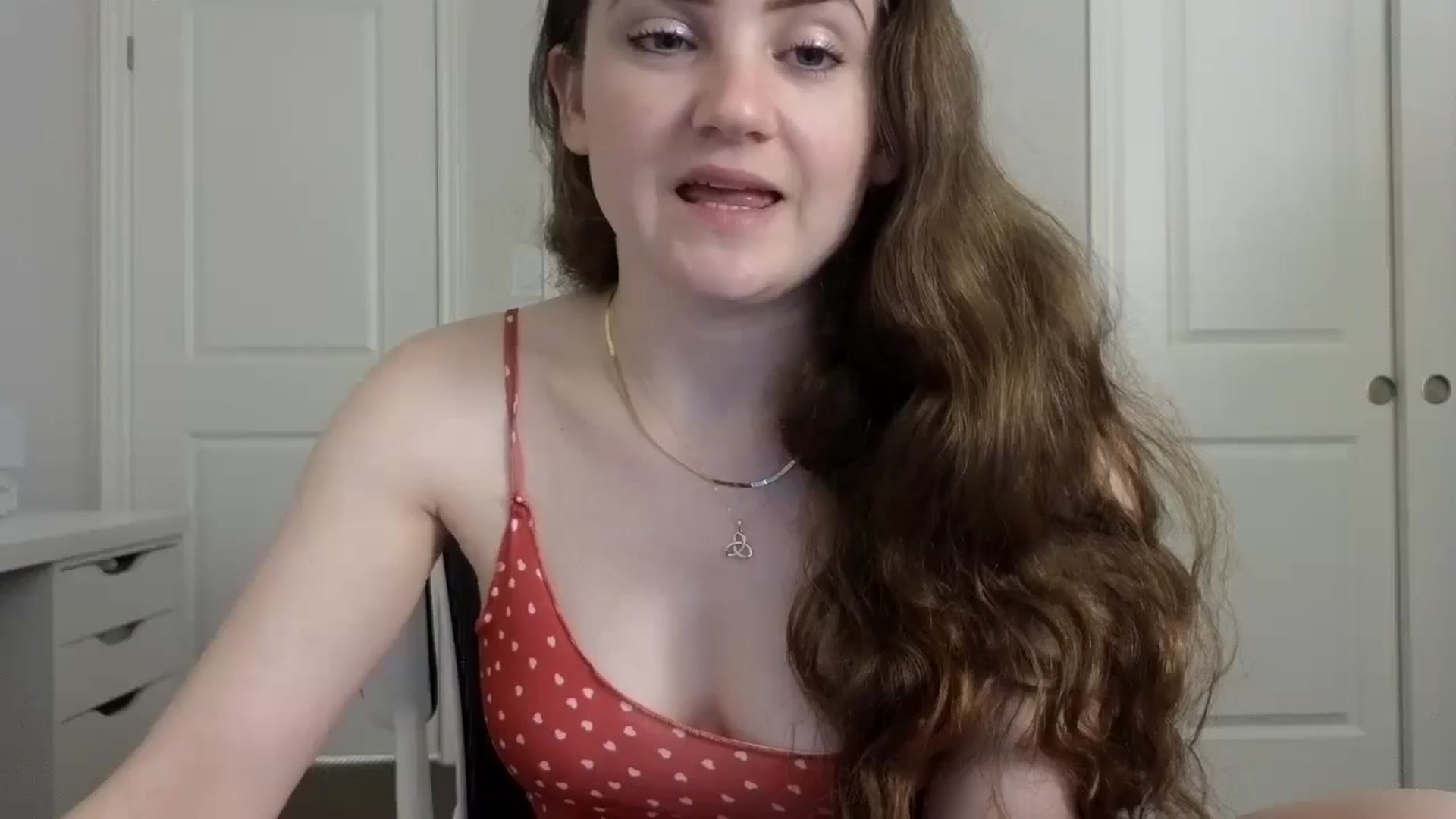 Gallery image thumbnail from AmberPeach's myfreecams stream on, 10/02/2024, 24:52 image 4 of 20