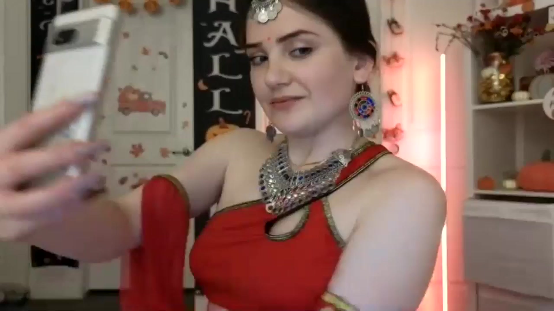 Gallery image thumbnail from AmberPeach's myfreecams stream on, 10/09/2024, 01:39 image 20 of 20