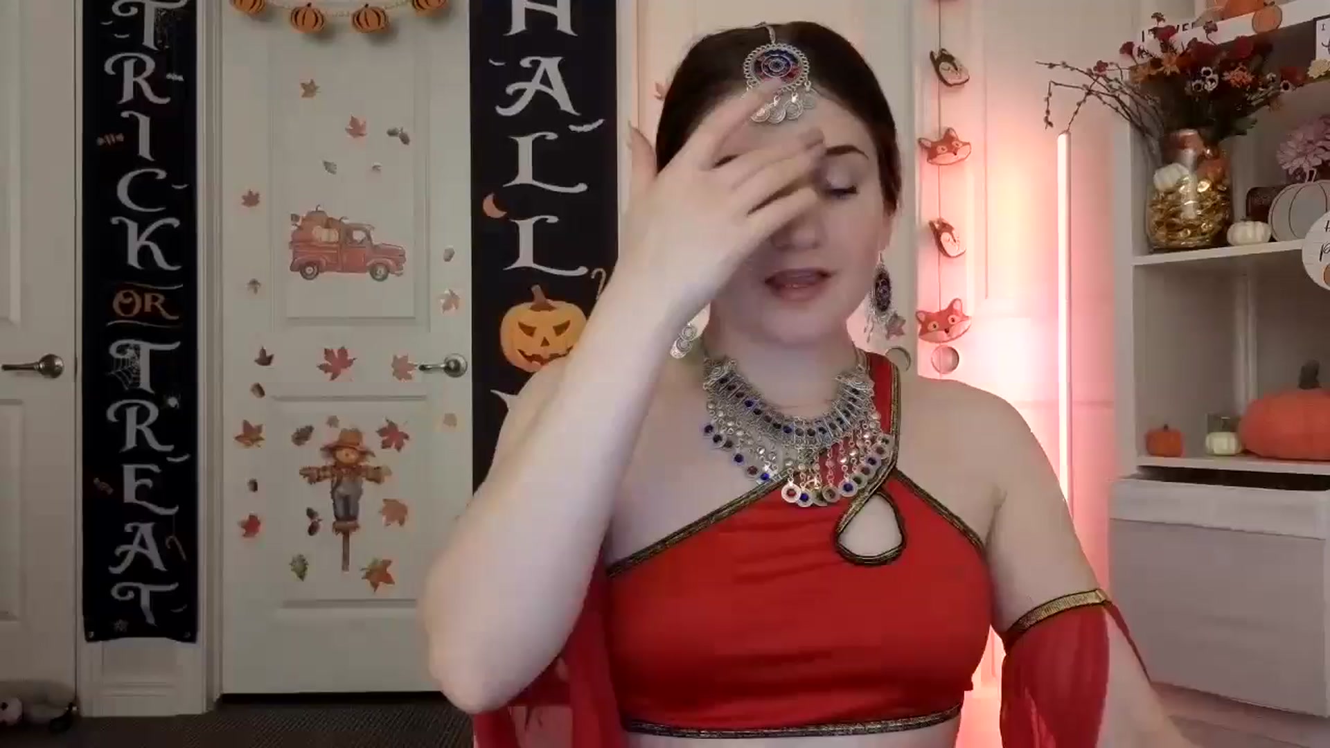 Gallery image thumbnail from AmberPeach's myfreecams stream on, 10/09/2024, 01:39 image 10 of 20