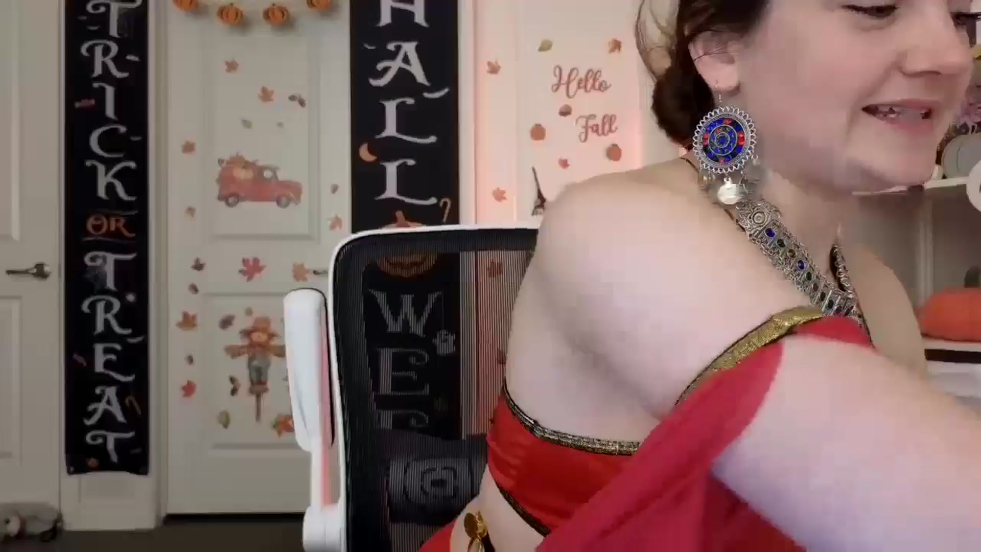 Gallery image thumbnail from AmberPeach's myfreecams stream on, 10/09/2024, 01:39 image 4 of 20