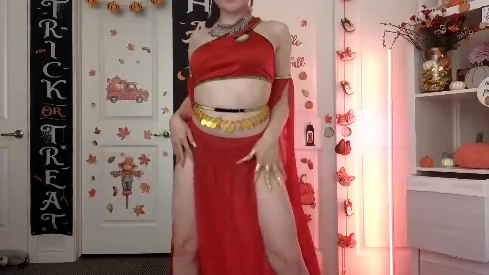 Gallery image thumbnail from AmberPeach's myfreecams stream on, 10/09/2024, 01:39 image 11 of 20