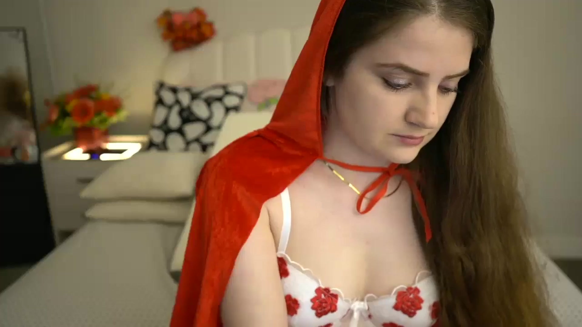Gallery image thumbnail from AmberPeach's myfreecams stream on, 10/29/2024, 24:00 image 8 of 20