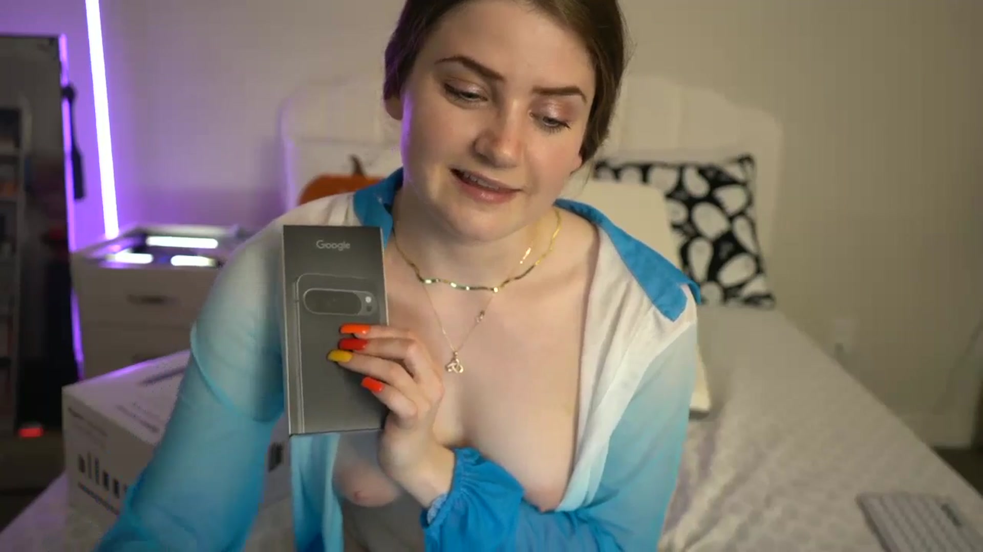 Gallery image thumbnail from AmberPeach's myfreecams stream on, 11/06/2024, 01:19 image 2 of 20
