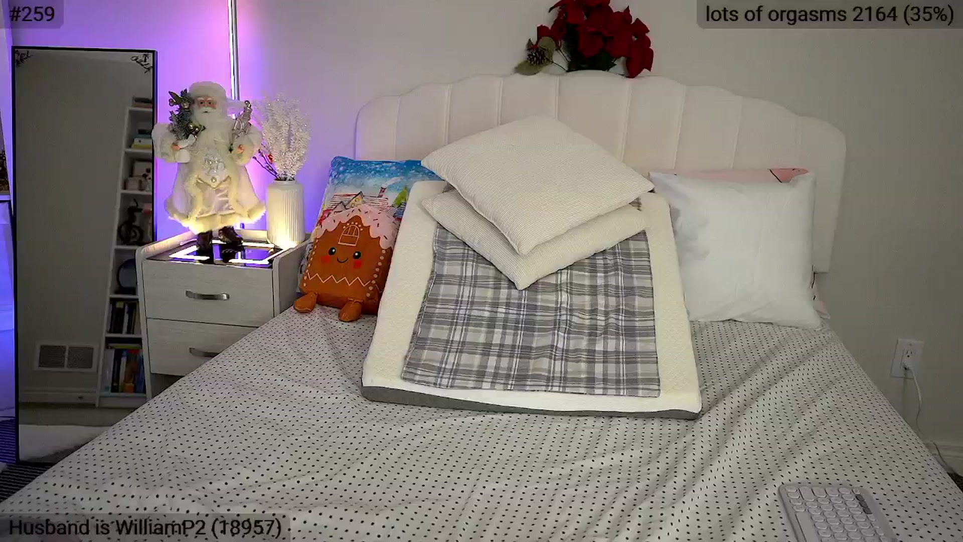 Gallery image thumbnail from AmberPeach's myfreecams stream on, 11/28/2024, 06:48 image 5 of 20