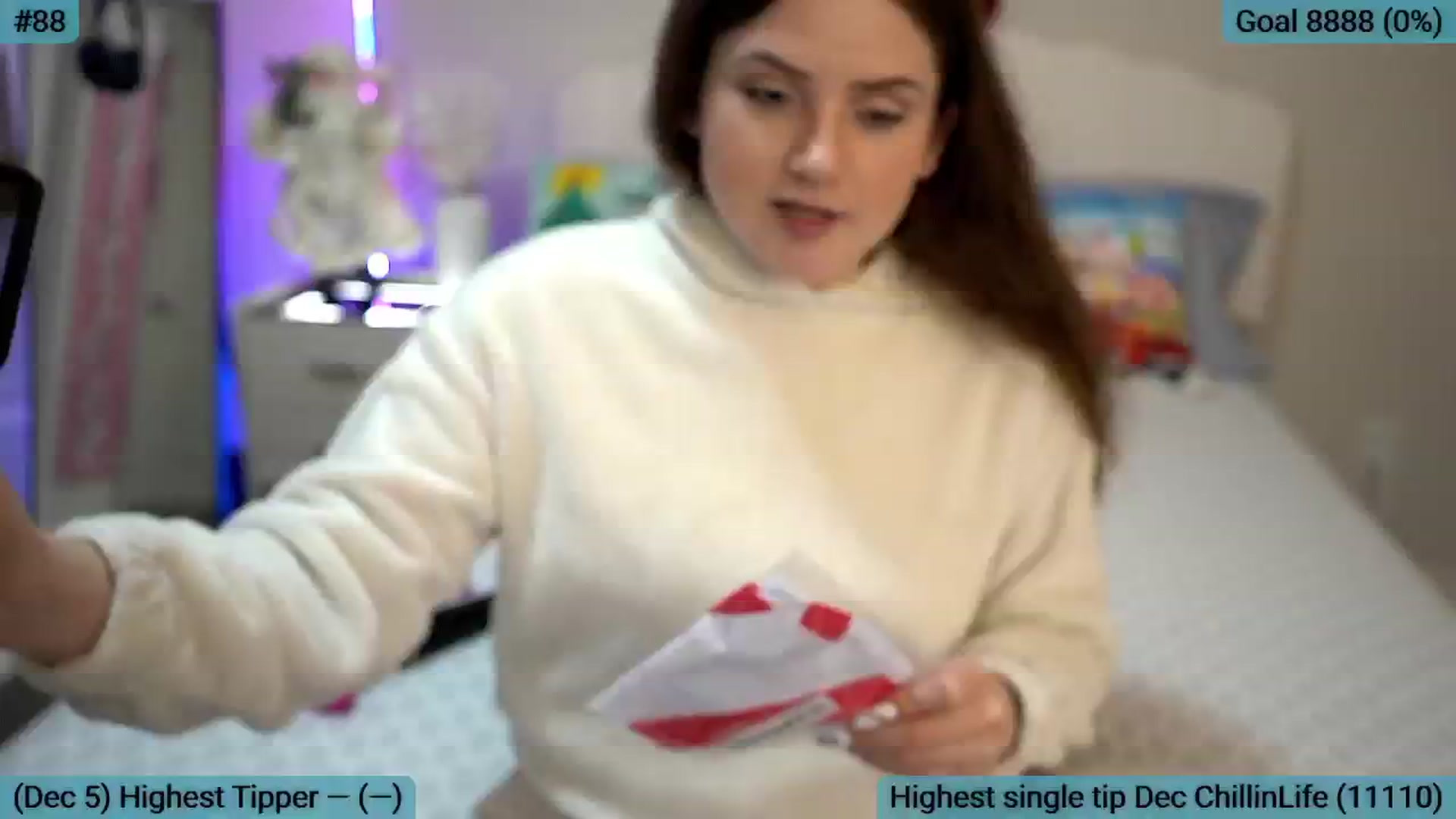 Gallery image thumbnail from AmberPeach's myfreecams stream on, 12/06/2024, 24:25 image 16 of 20