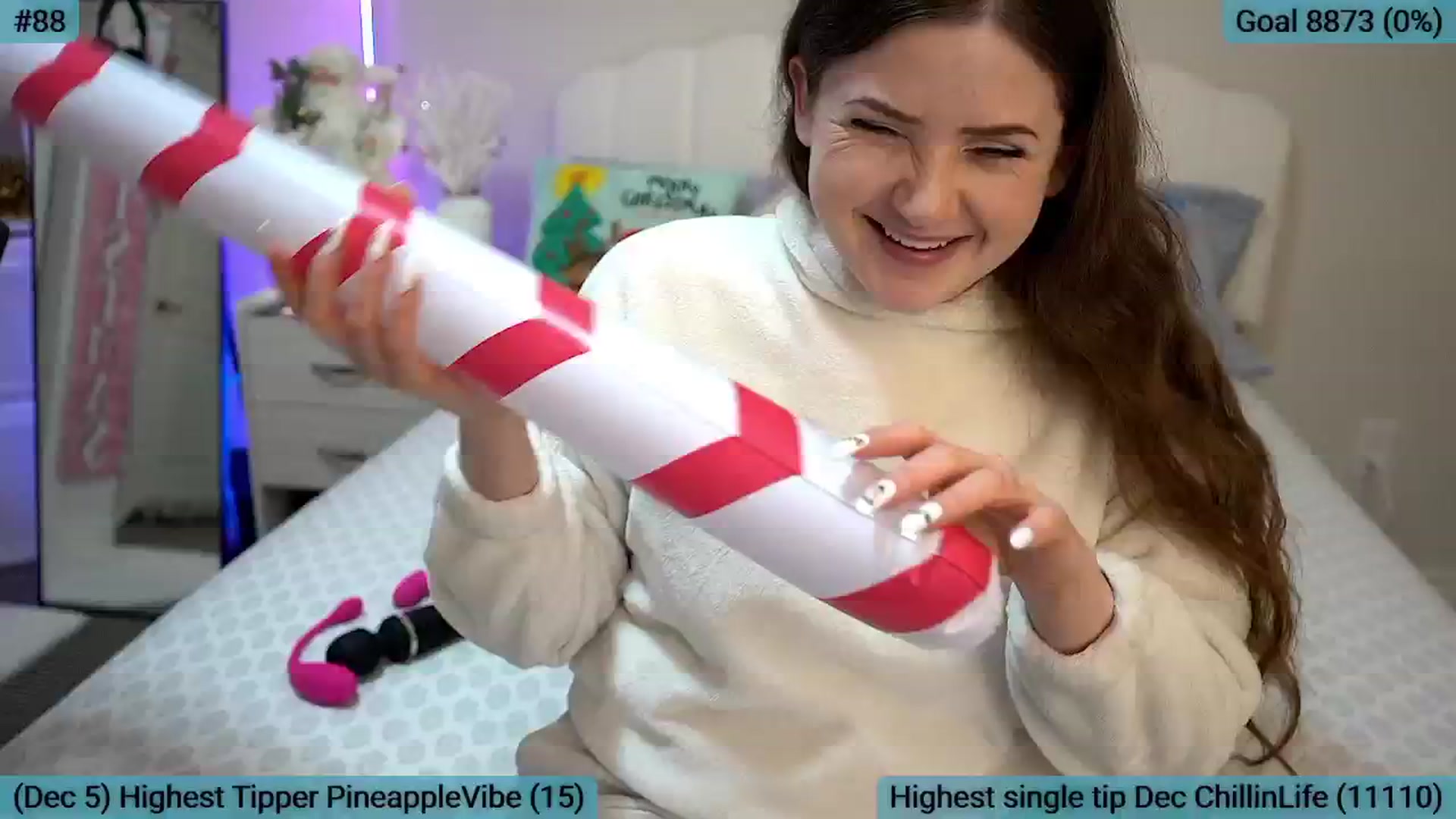 Gallery image thumbnail from AmberPeach's myfreecams stream on, 12/06/2024, 24:25 image 18 of 20
