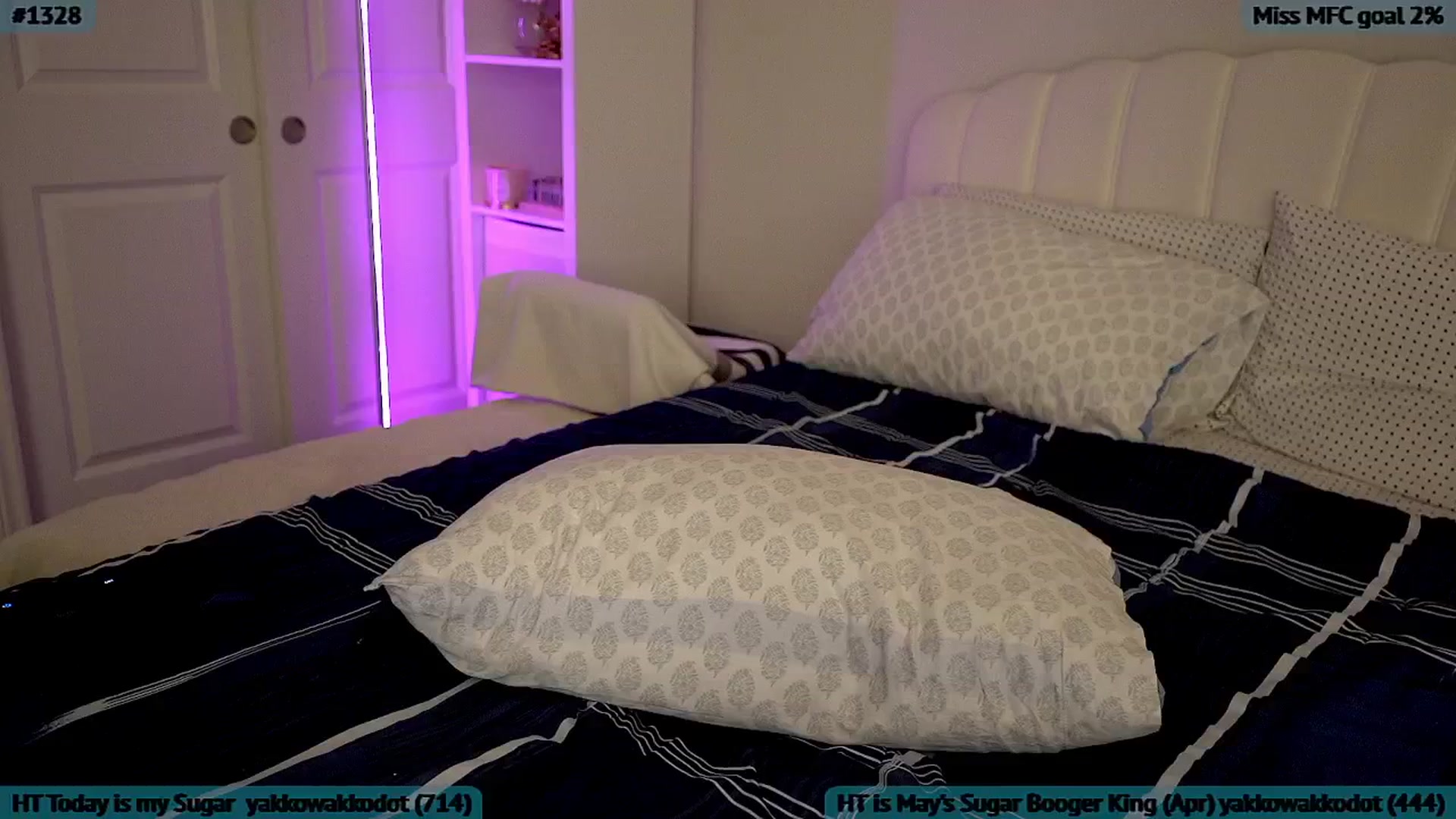 Gallery image thumbnail from AmberPeach's myfreecams stream on, 05/03/2025, 04:41 image 8 of 20