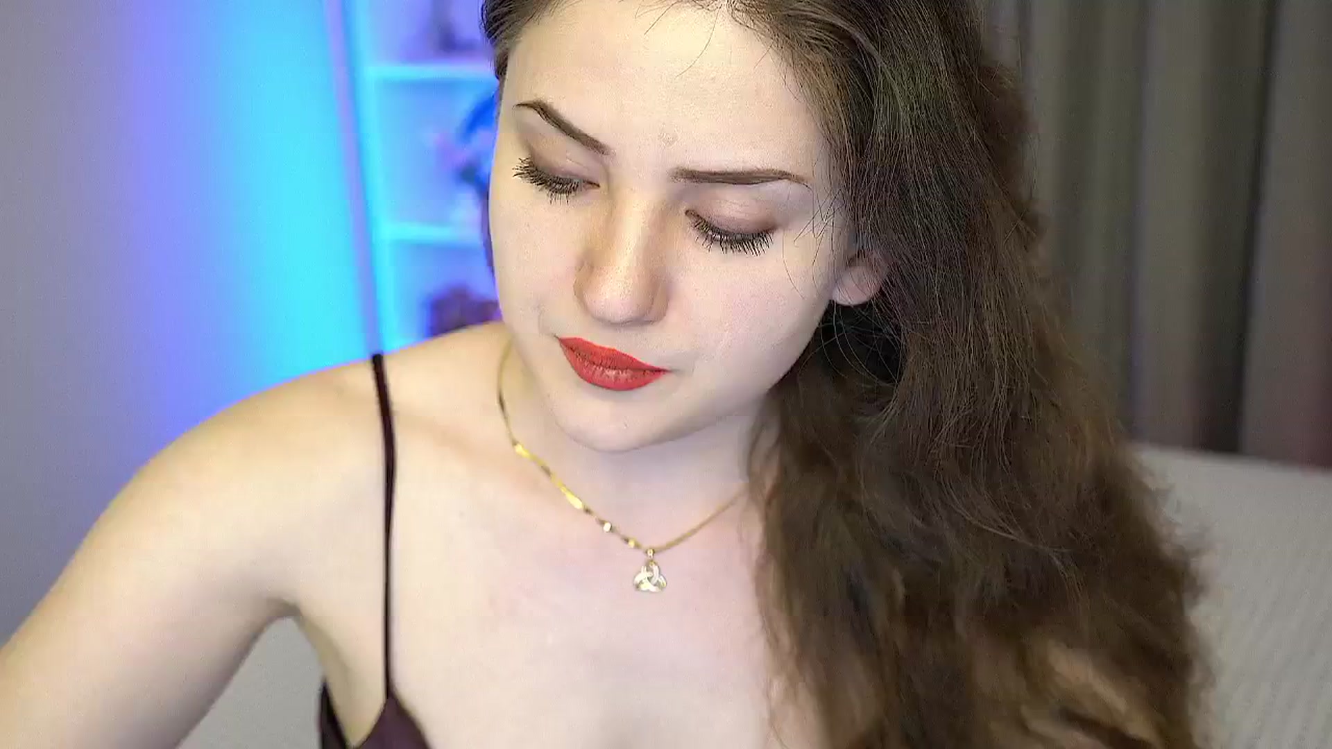 Gallery image thumbnail from AmberPeach's myfreecams stream on, 06/08/2025, 03:51 image 3 of 20