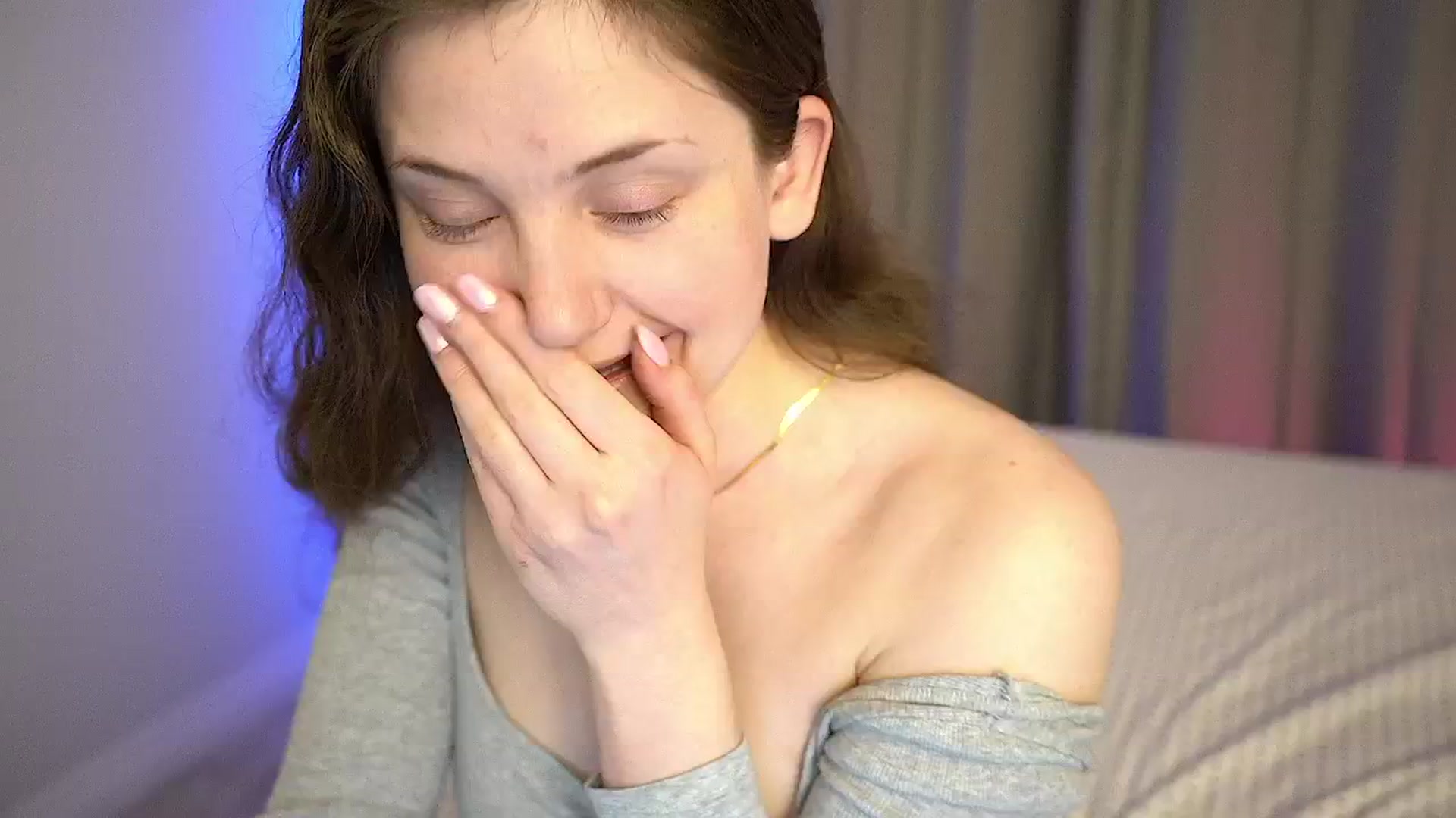 Gallery image thumbnail from AmberPeach's myfreecams stream on, 06/10/2025, 02:37 image 5 of 20
