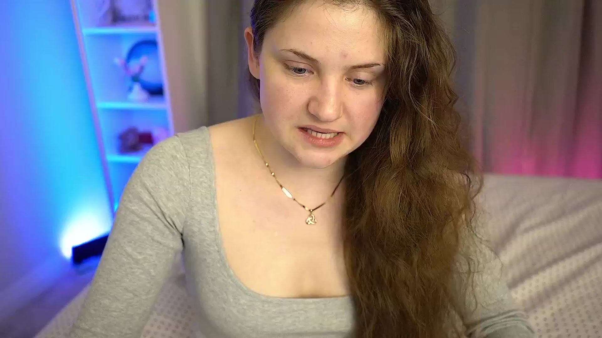 Gallery image thumbnail from AmberPeach's myfreecams stream on, 06/10/2025, 04:31 image 3 of 20