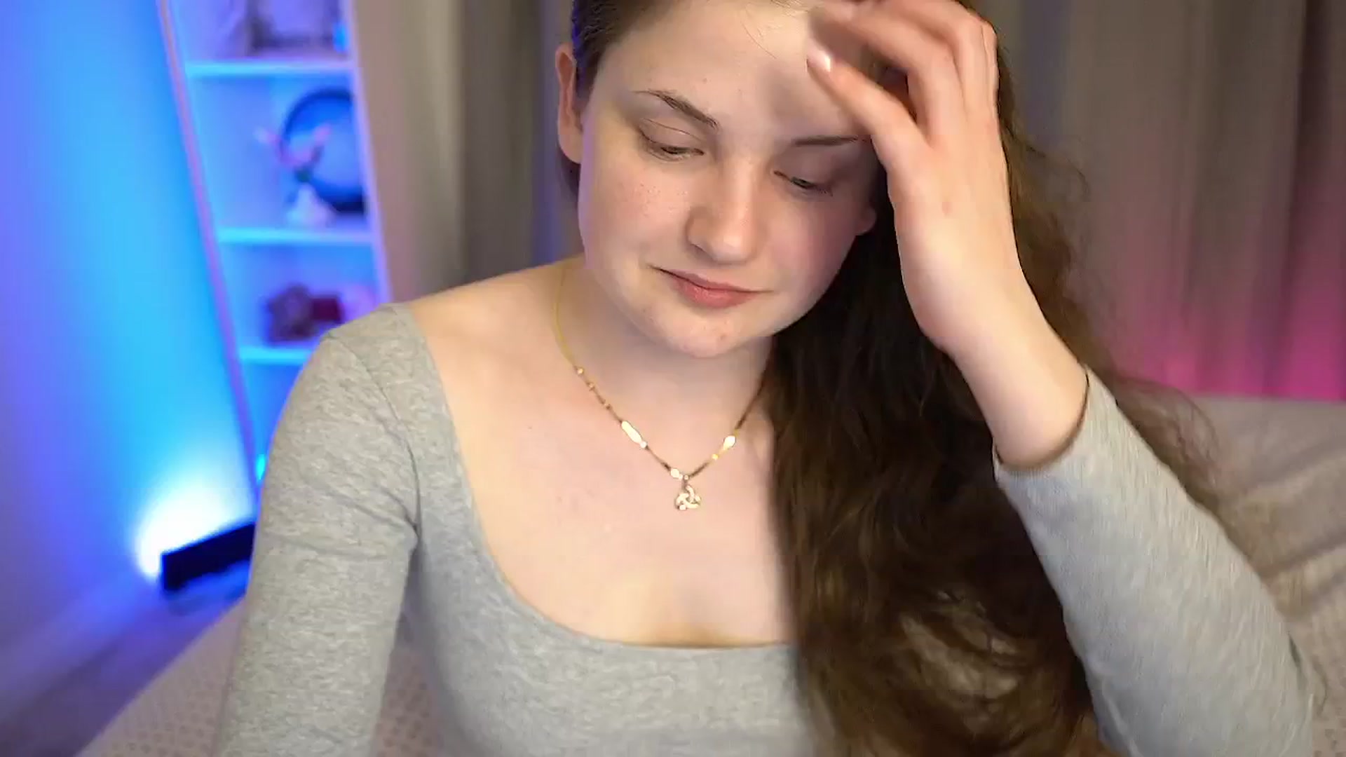 Gallery image thumbnail from AmberPeach's myfreecams stream on, 06/10/2025, 04:31 image 1 of 20