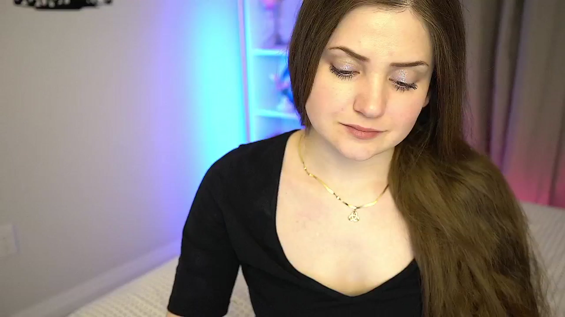 Gallery image thumbnail from AmberPeach's myfreecams stream on, 06/11/2025, 04:00 image 4 of 20