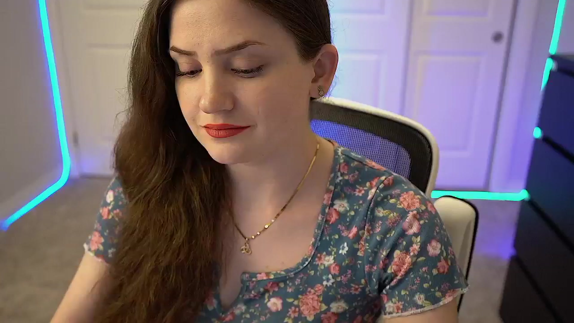 Gallery image thumbnail from AmberPeach's myfreecams stream on, 06/23/2025, 03:18 image 5 of 20