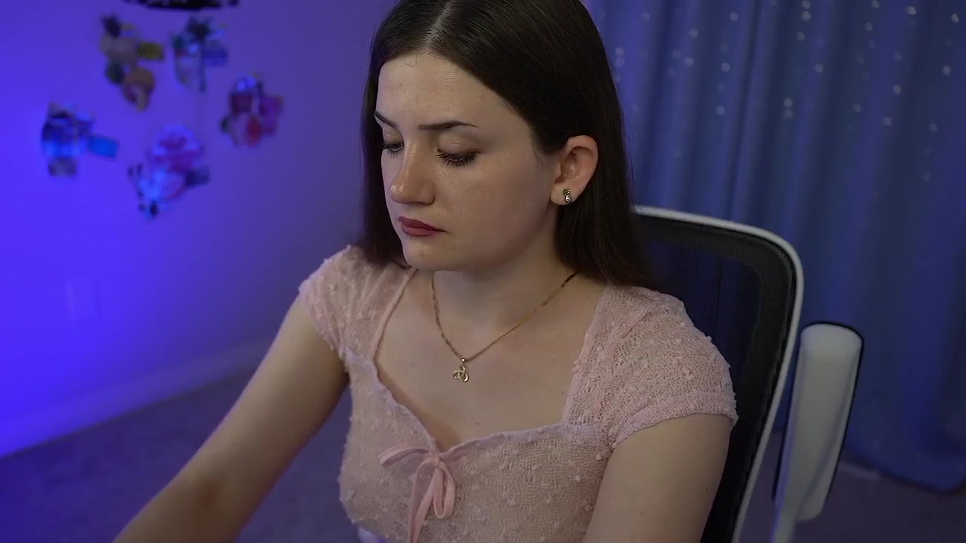 Gallery image thumbnail from AmberPeach's myfreecams stream on, 07/15/2025, 02:47 image 20 of 20