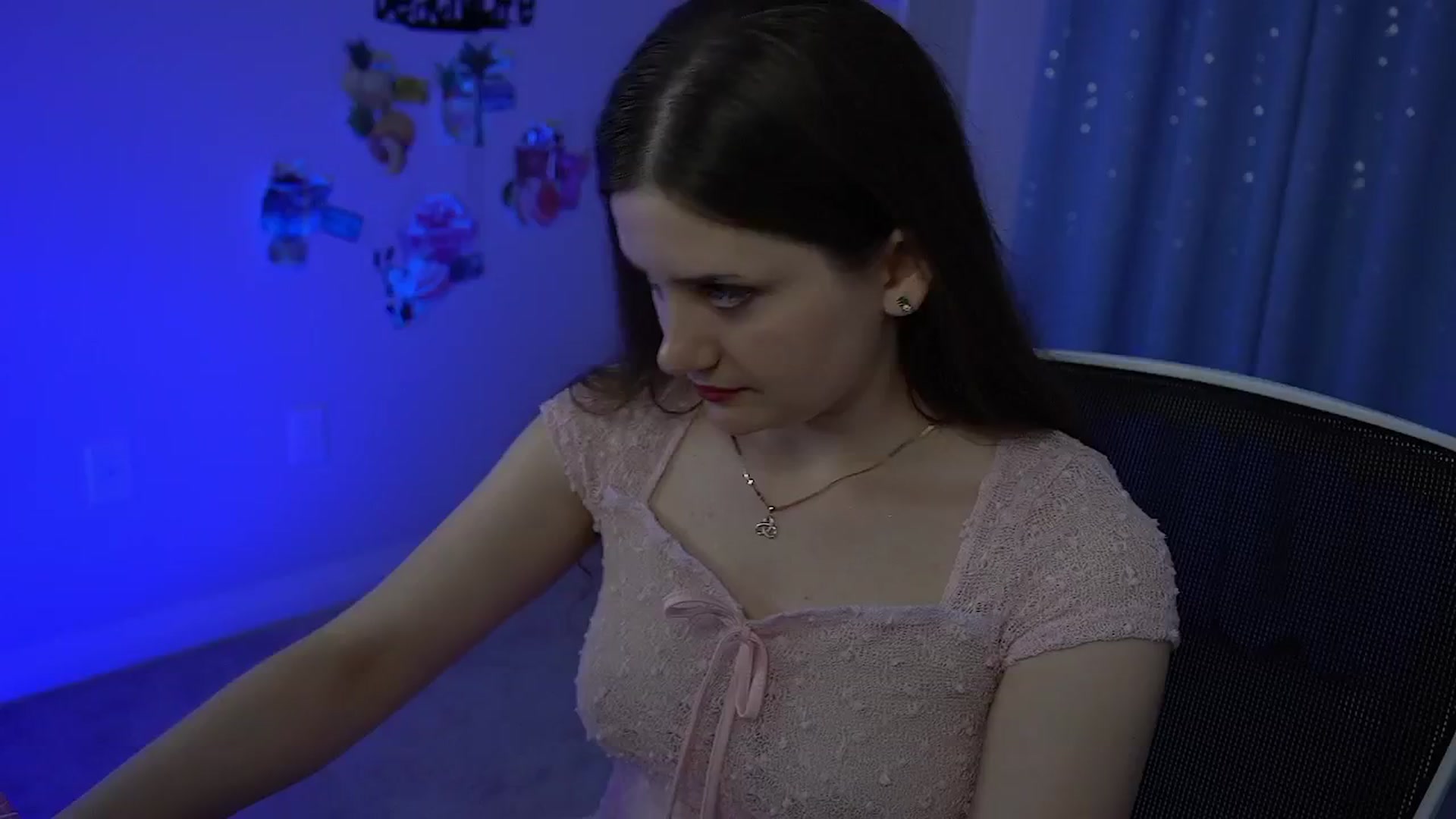 Gallery image thumbnail from AmberPeach's myfreecams stream on, 07/15/2025, 06:41 image 18 of 20