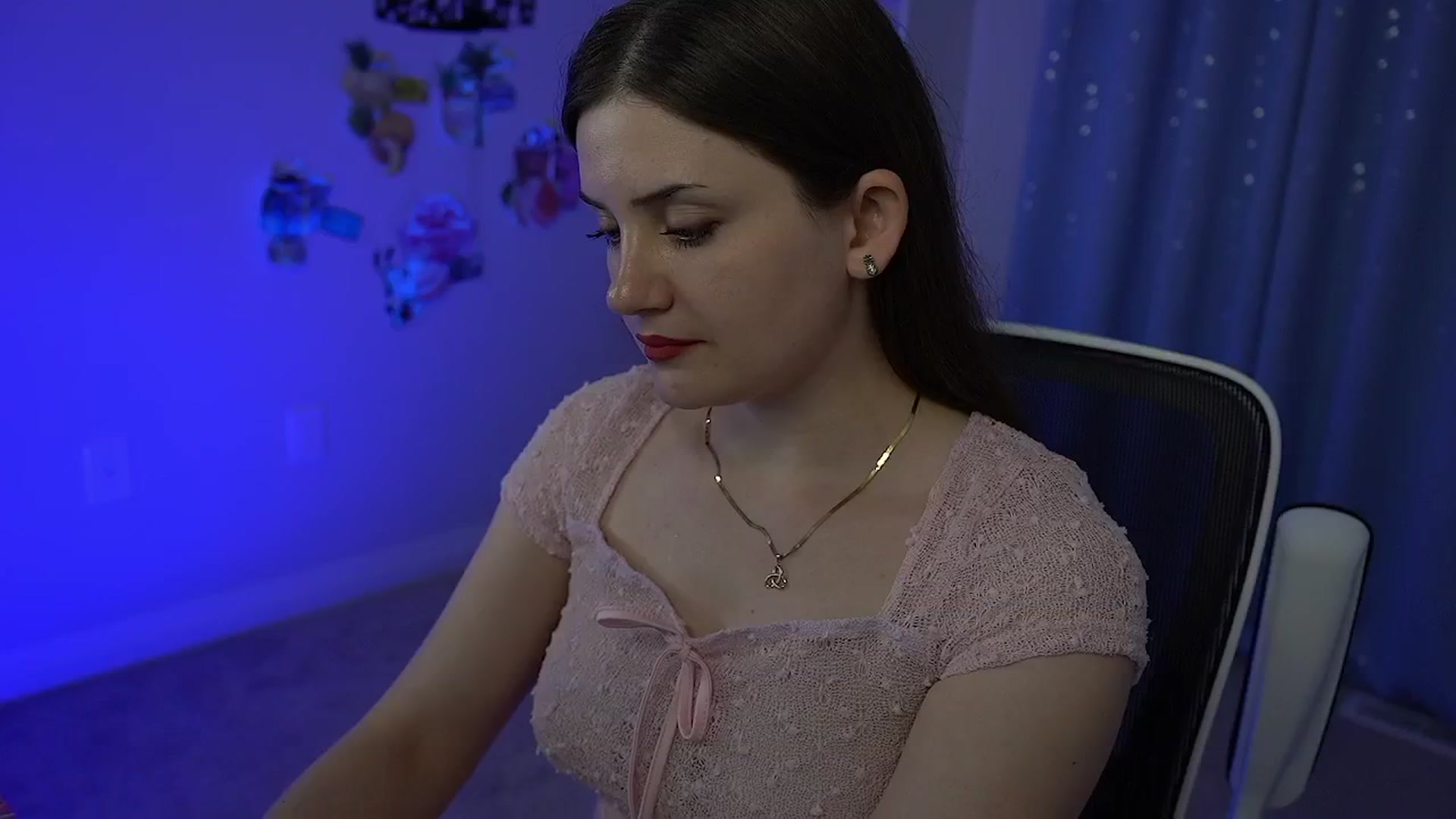 Gallery image thumbnail from AmberPeach's myfreecams stream on, 07/15/2025, 06:41 image 10 of 20