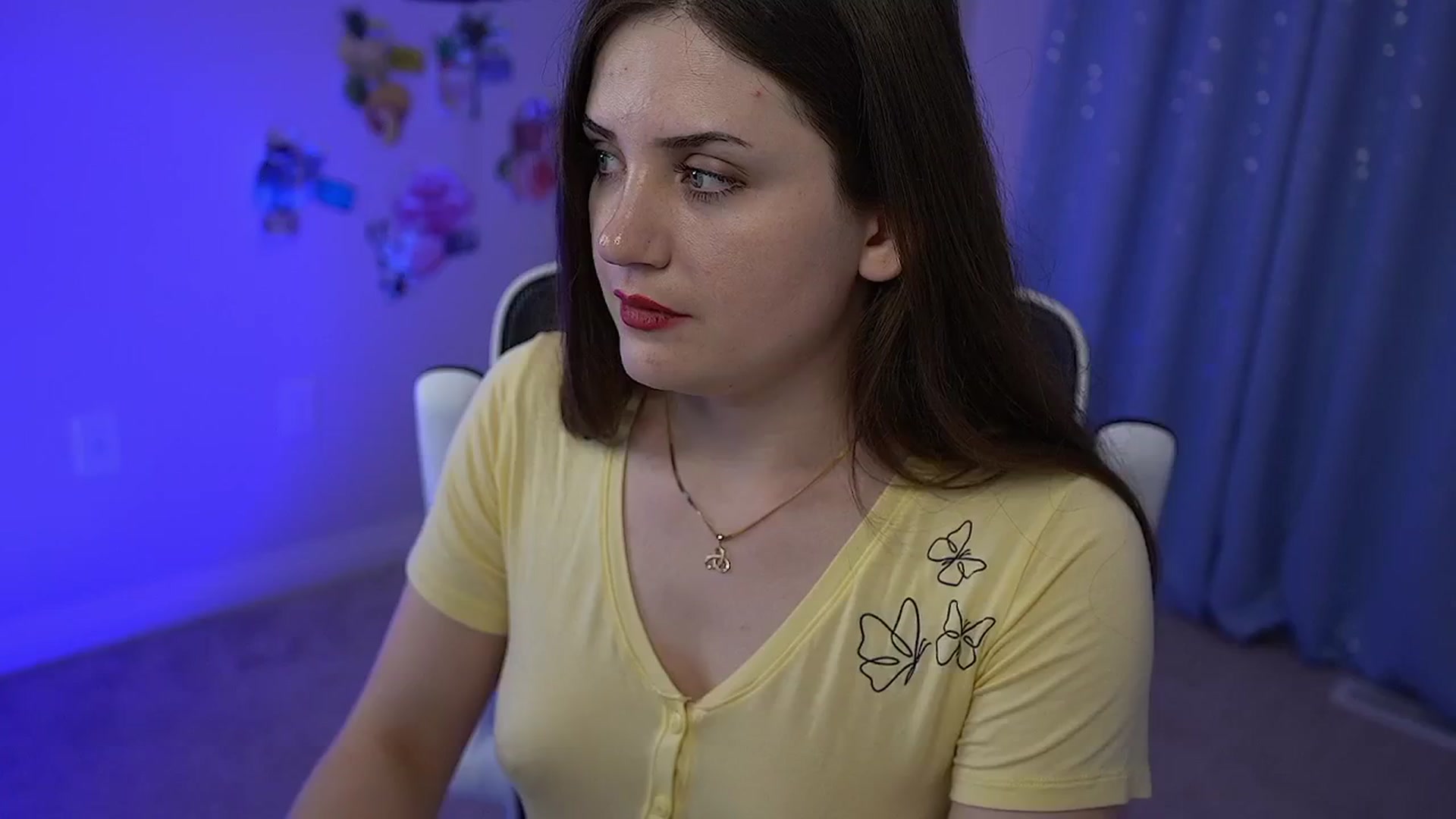 Gallery image thumbnail from AmberPeach's myfreecams stream on, 07/17/2025, 09:33 image 17 of 20