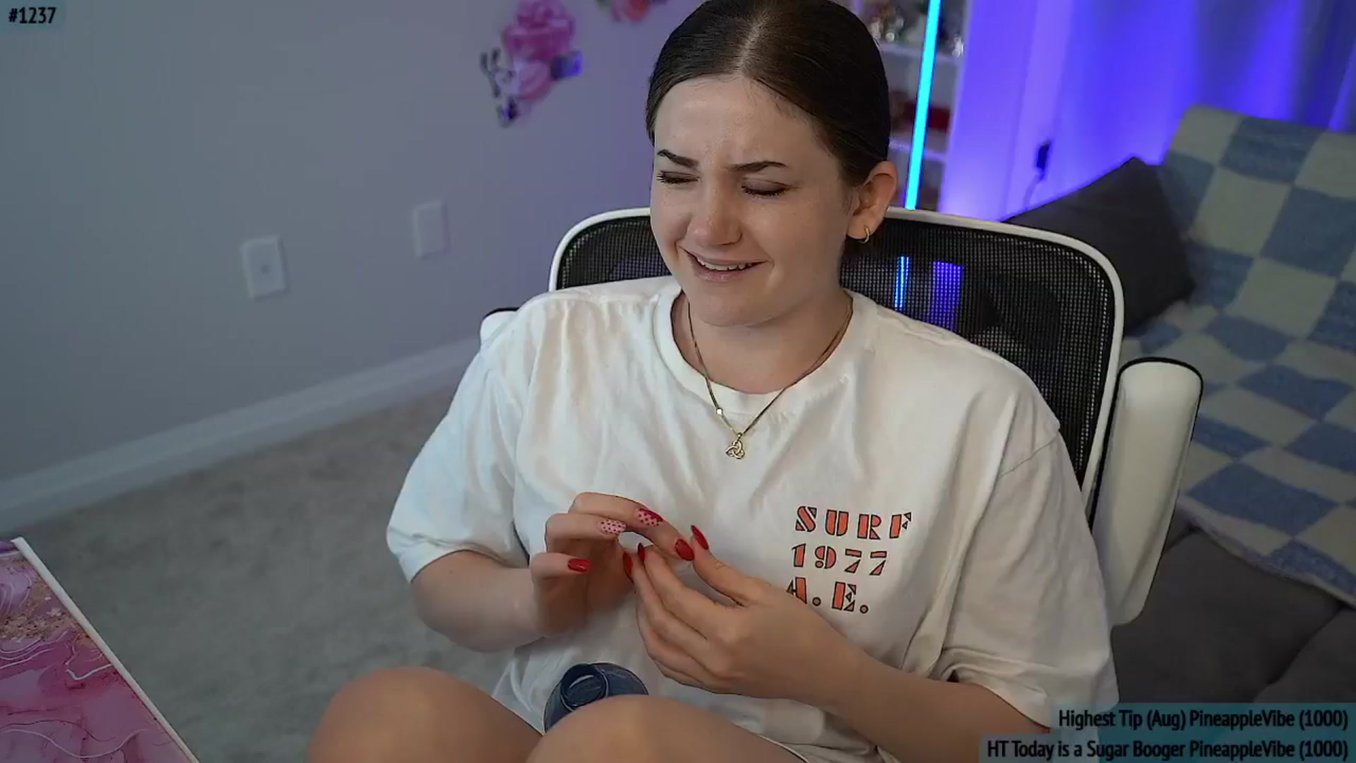 Gallery image thumbnail from AmberPeach's myfreecams stream on, 08/12/2025, 03:55 image 11 of 20