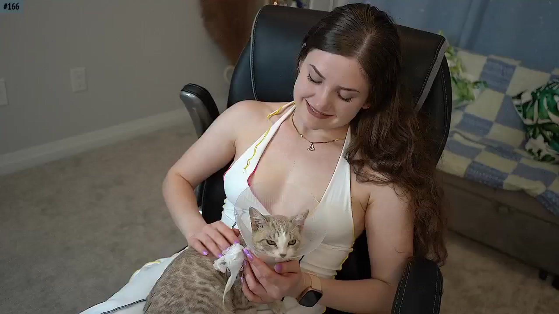 Gallery image thumbnail from AmberPeach's myfreecams stream on, 09/25/2025, 02:11 image 14 of 20