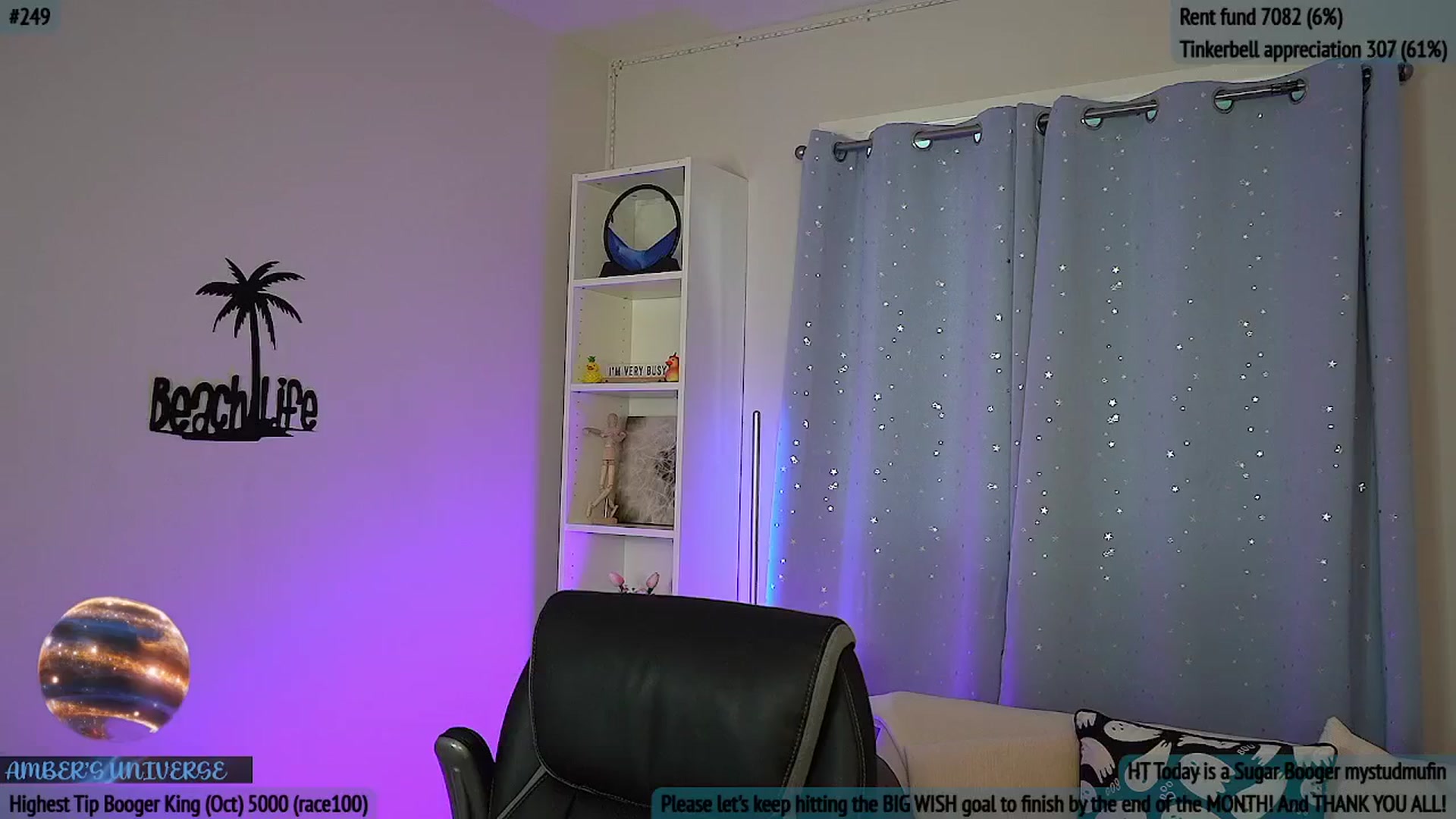 Gallery image thumbnail from AmberPeach's myfreecams stream on, 10/14/2025, 22:53 image 9 of 20