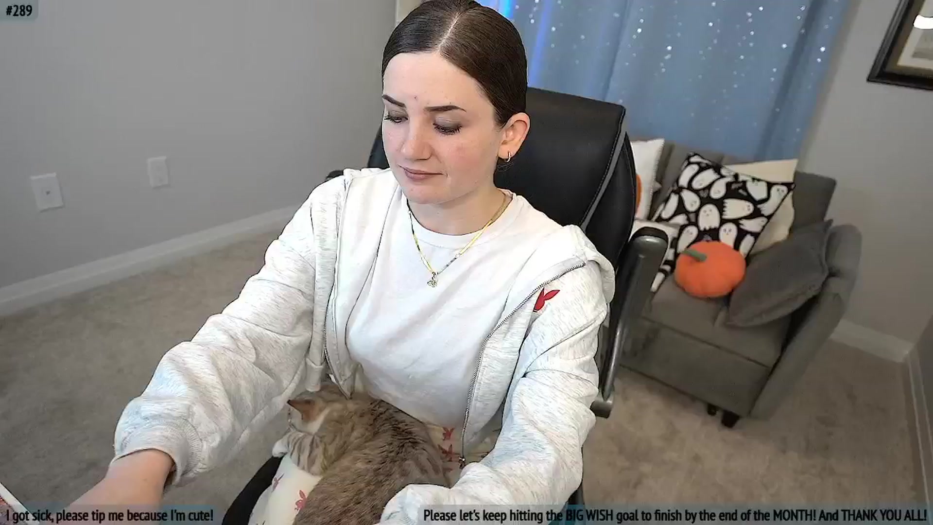 Gallery image thumbnail from AmberPeach's myfreecams stream on, 10/25/2025, 03:27 image 9 of 20