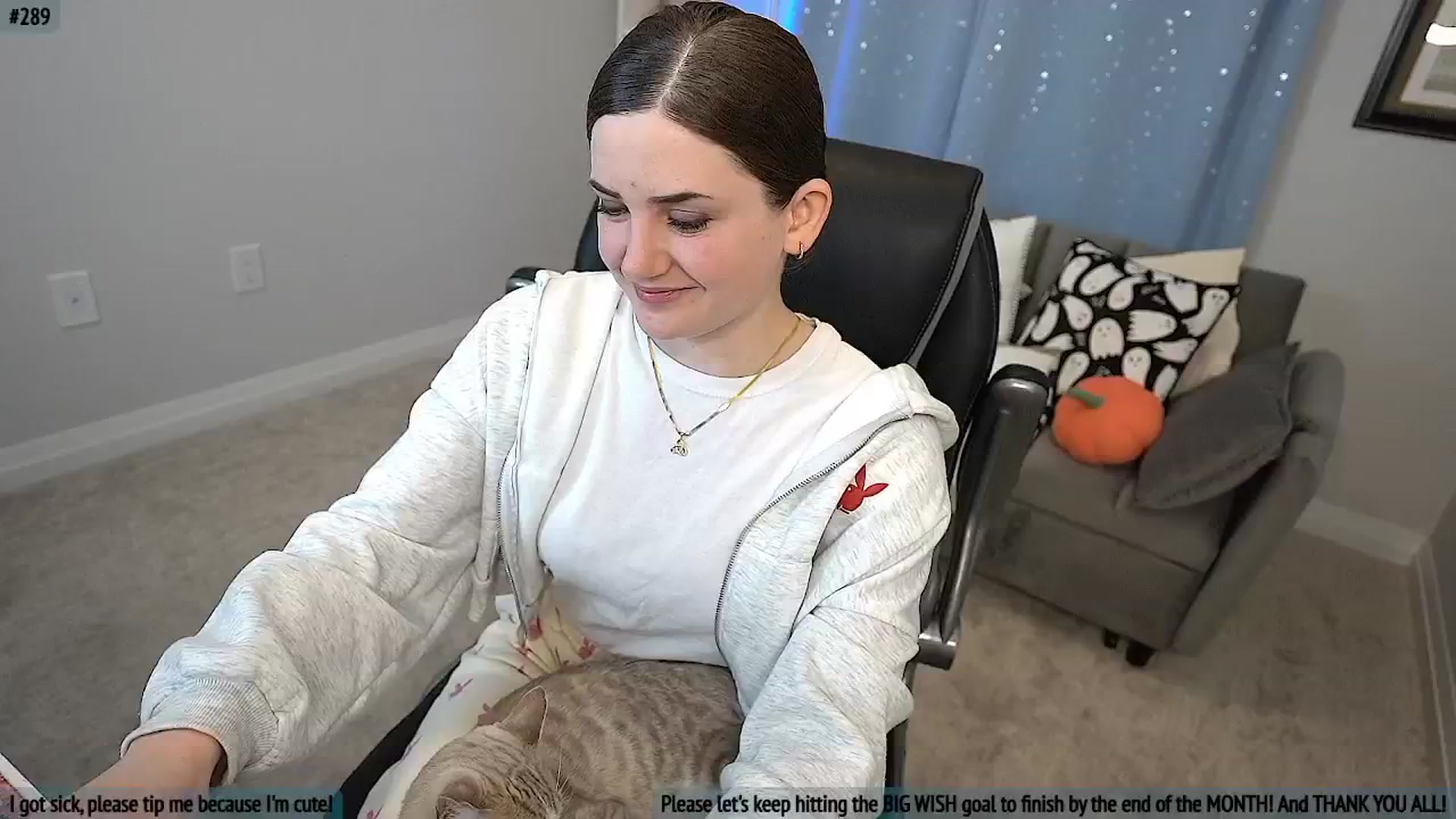 Gallery image thumbnail from AmberPeach's myfreecams stream on, 10/25/2025, 03:27 image 10 of 20