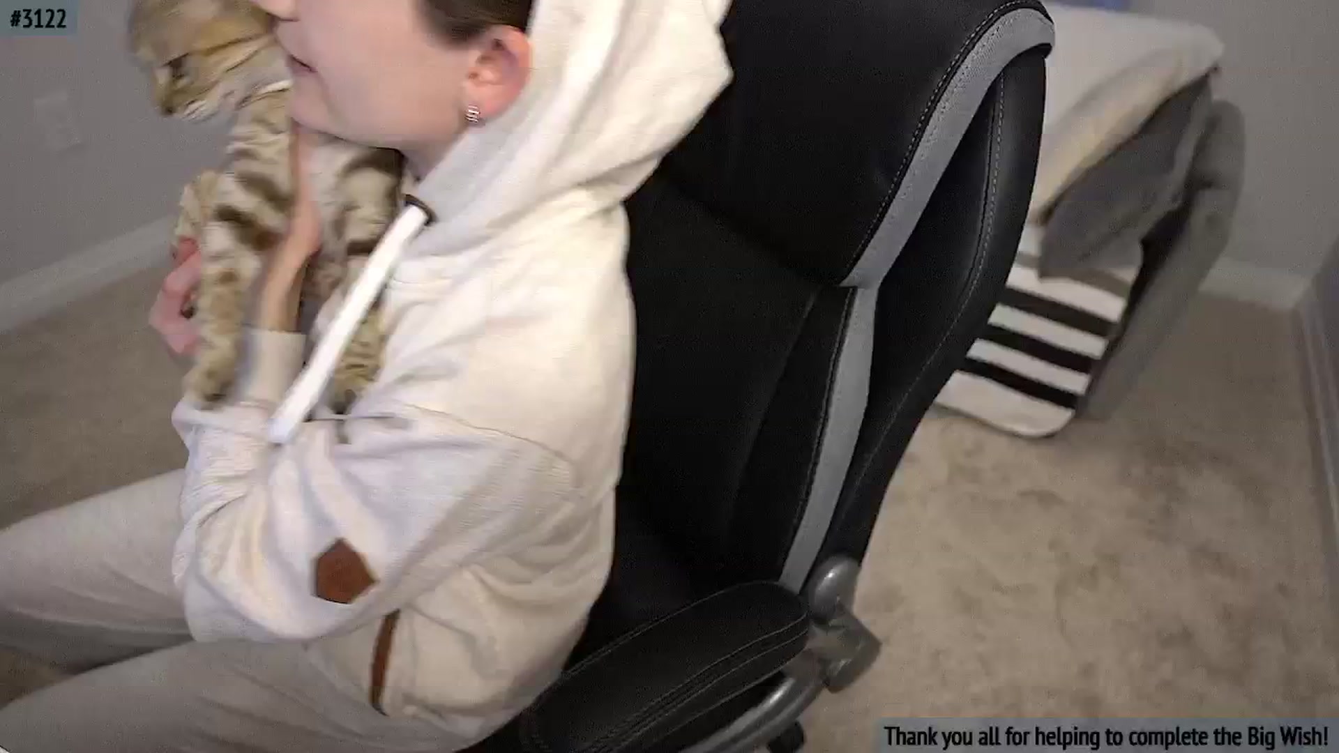 Gallery image thumbnail from AmberPeach's myfreecams stream on, 11/06/2025, 04:07 image 4 of 20