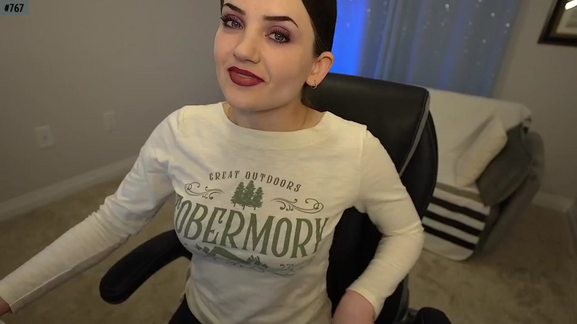Gallery image thumbnail from AmberPeach's myfreecams stream on, 11/10/2025, 01:55 image 4 of 20