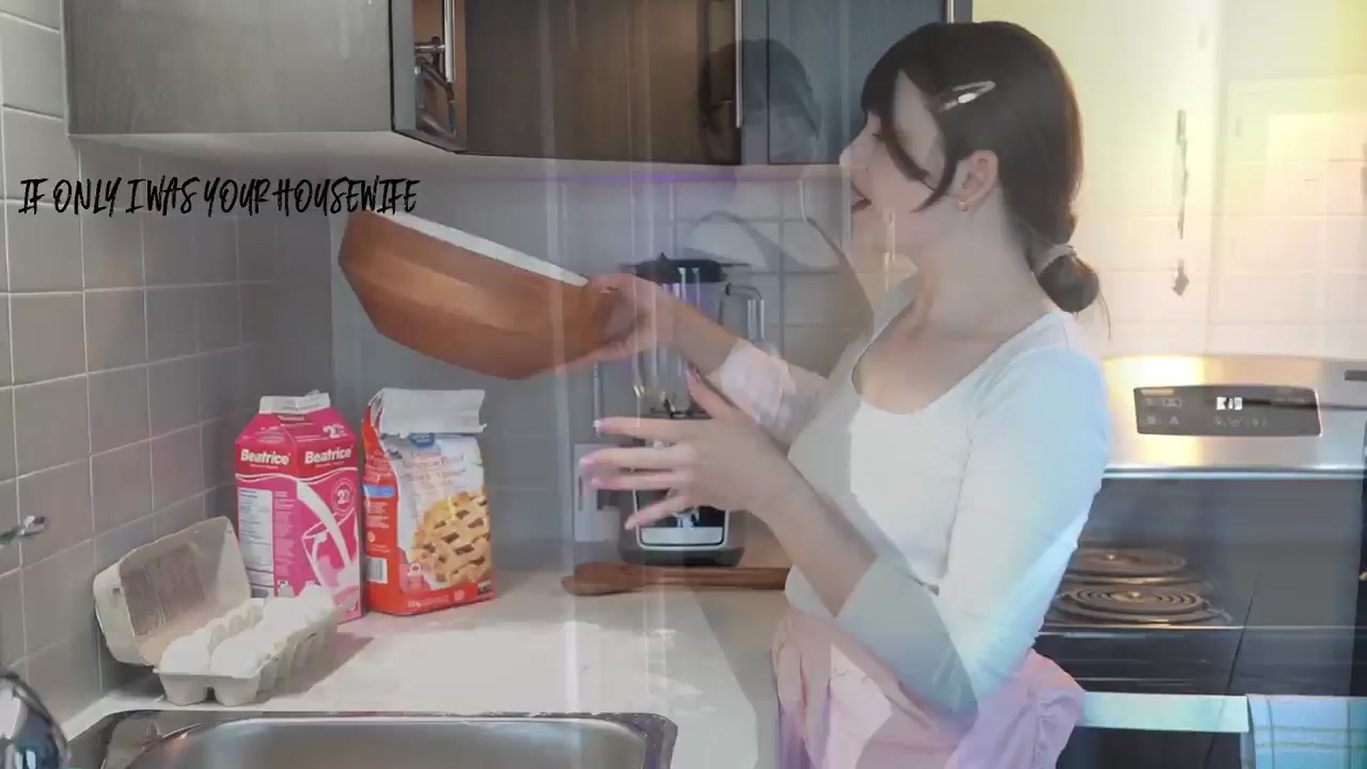 Gallery image thumbnail from AmberPeach's myfreecams stream on, 11/12/2025, 22:31 image 16 of 20