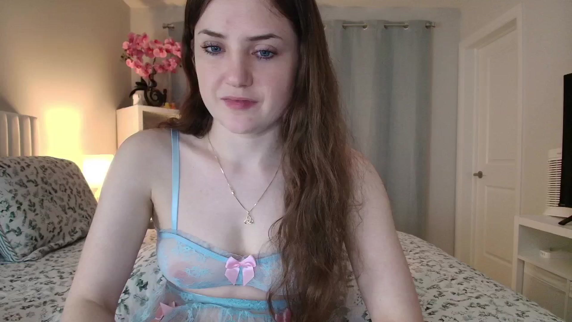 Gallery image thumbnail from AmberPeach's myfreecams stream on, 03/19/2026, 05:26 image 7 of 20