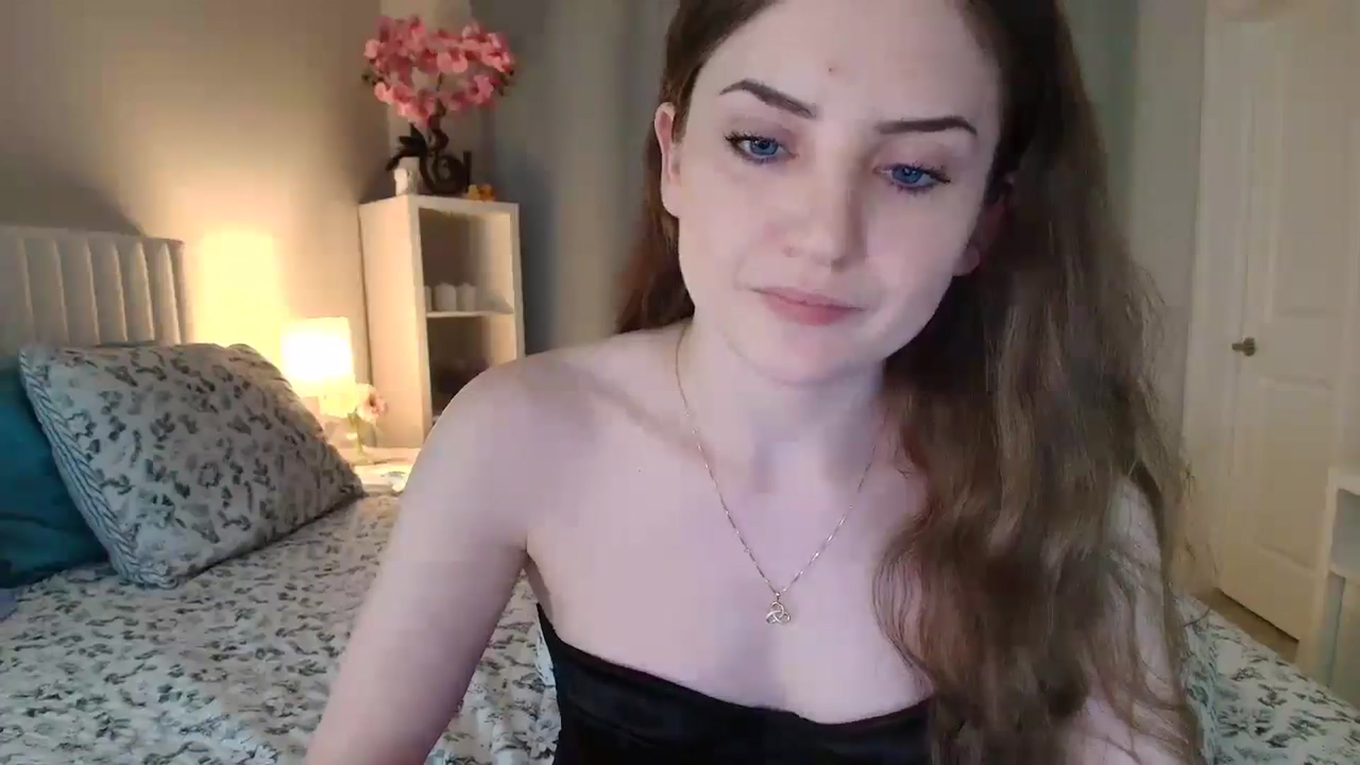 Gallery image thumbnail from AmberPeach's myfreecams stream on, 03/23/2026, 03:28 image 20 of 20