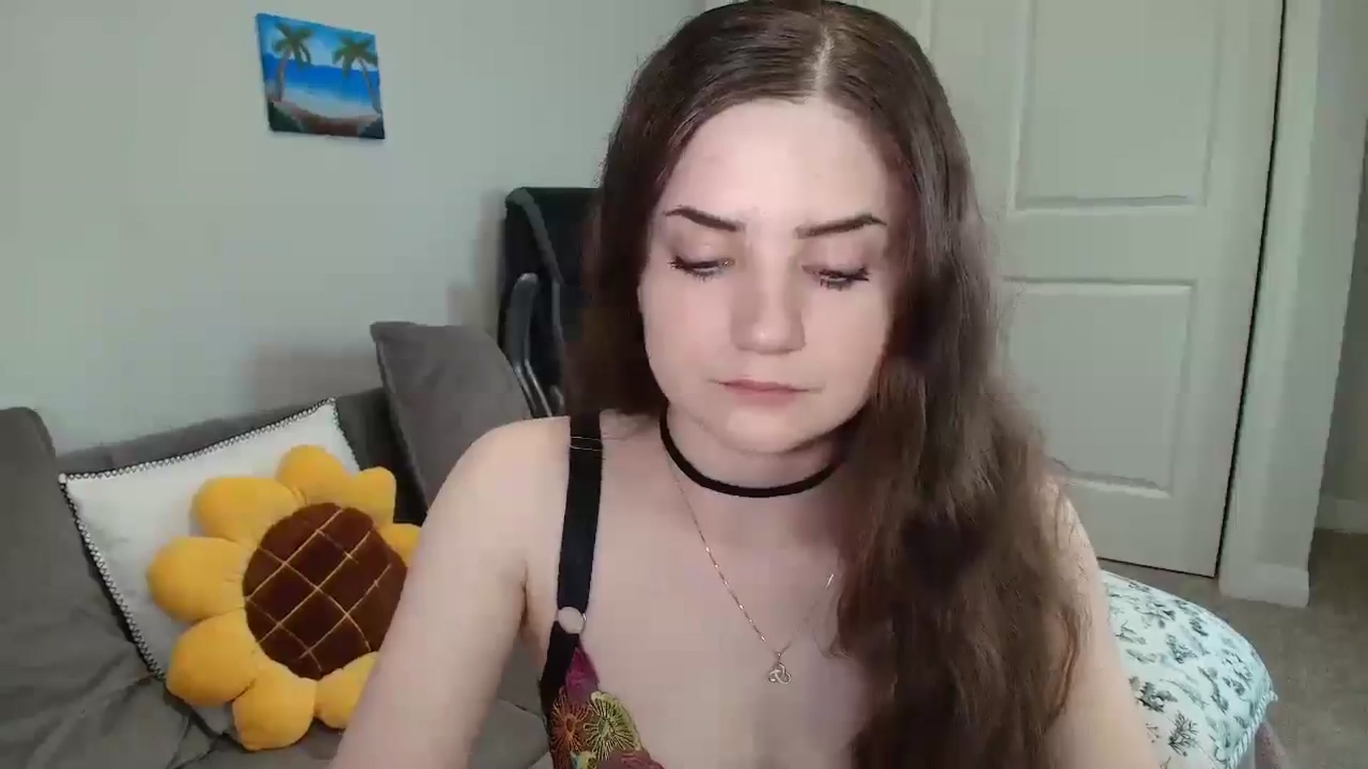 Gallery image thumbnail from AmberPeach's myfreecams stream on, 04/14/2026, 01:32 image 17 of 20
