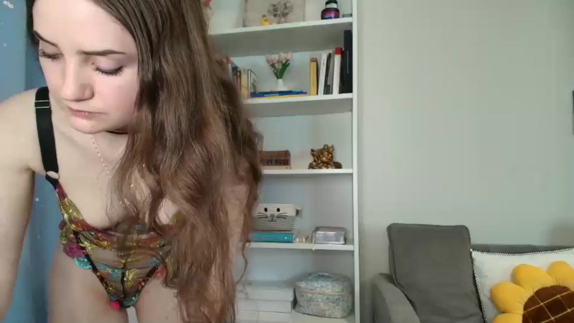 Gallery image thumbnail from AmberPeach's myfreecams stream on, 04/14/2026, 01:32 image 12 of 20