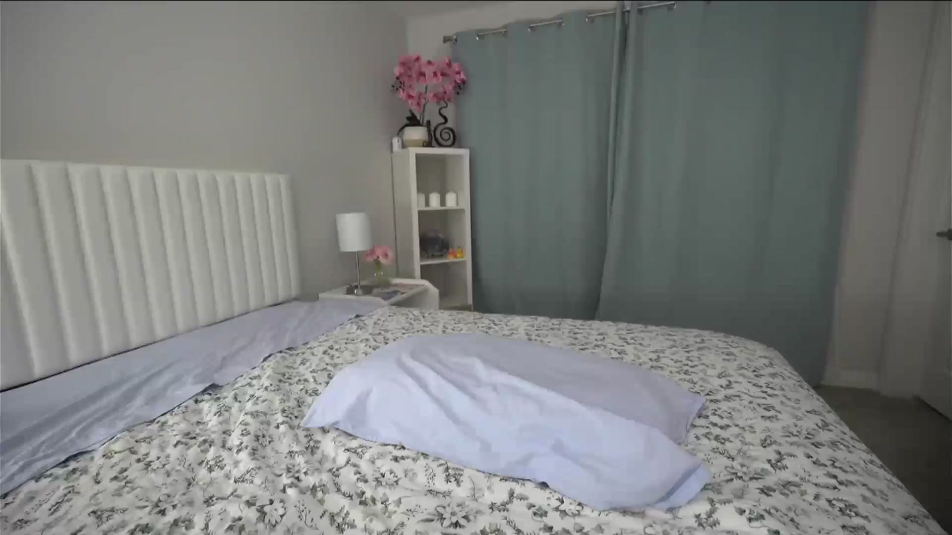 Gallery image thumbnail from AmberPeach's myfreecams stream on, 04/23/2026, 06:46 image 20 of 20