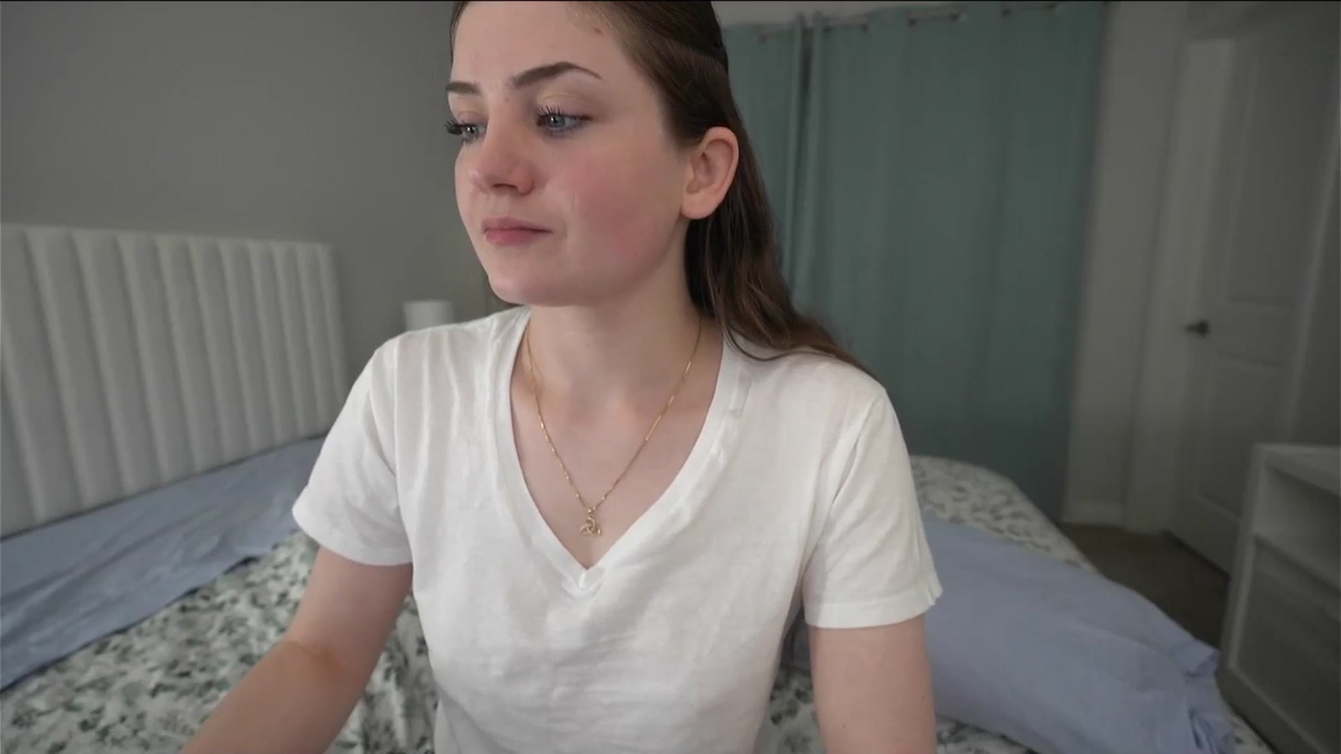 Gallery image thumbnail from AmberPeach's myfreecams stream on, 04/25/2026, 07:55 image 10 of 20