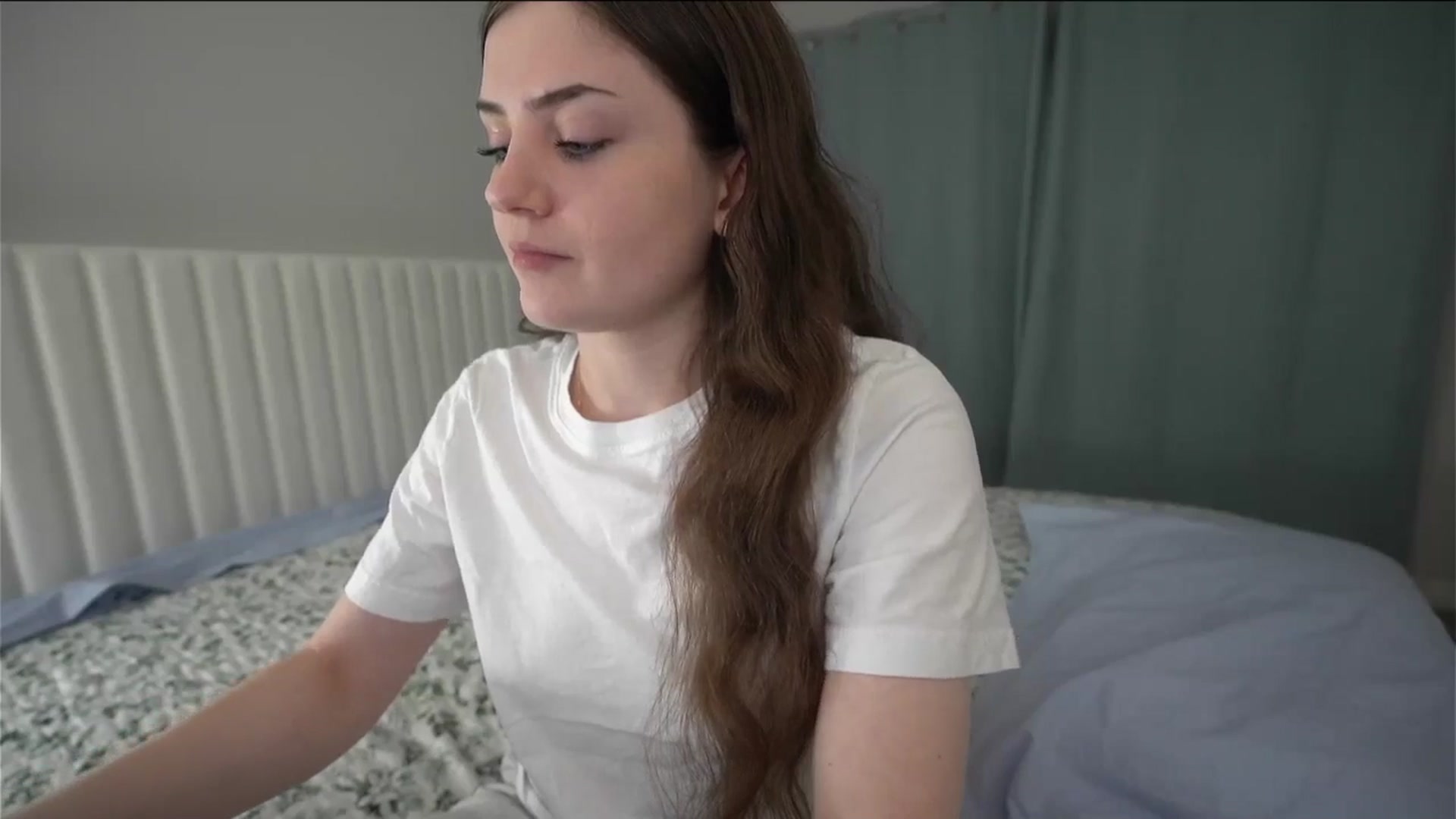 Gallery image thumbnail from AmberPeach's myfreecams stream on, 04/30/2026, 02:52 image 16 of 20