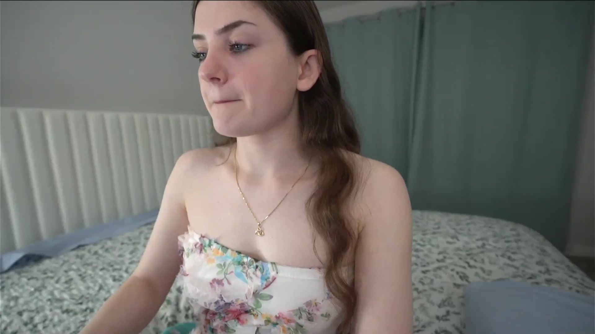 Gallery image thumbnail from AmberPeach's myfreecams stream on, 04/30/2026, 02:52 image 7 of 20