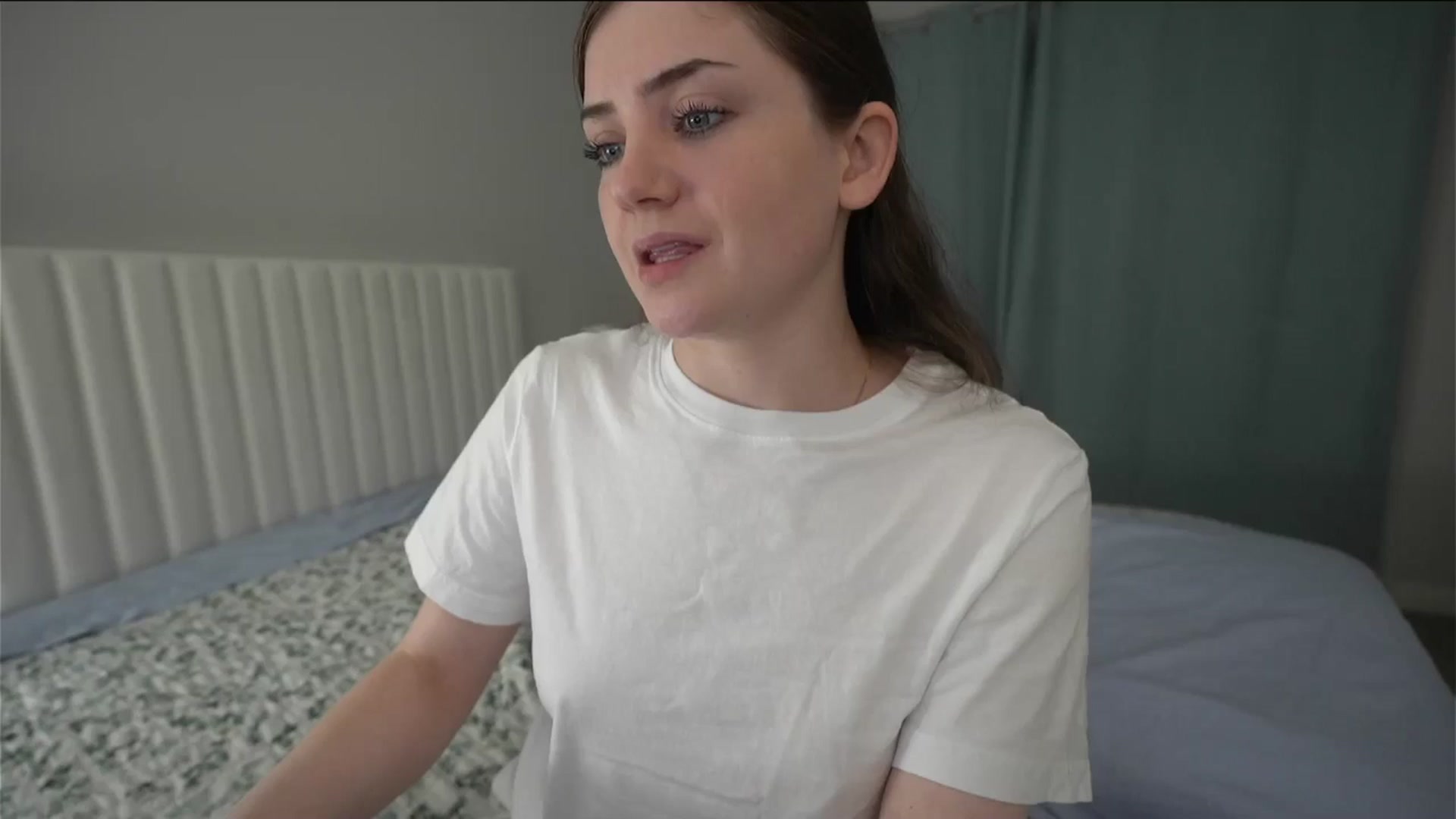 Gallery image thumbnail from AmberPeach's myfreecams stream on, 04/30/2026, 02:52 image 20 of 20
