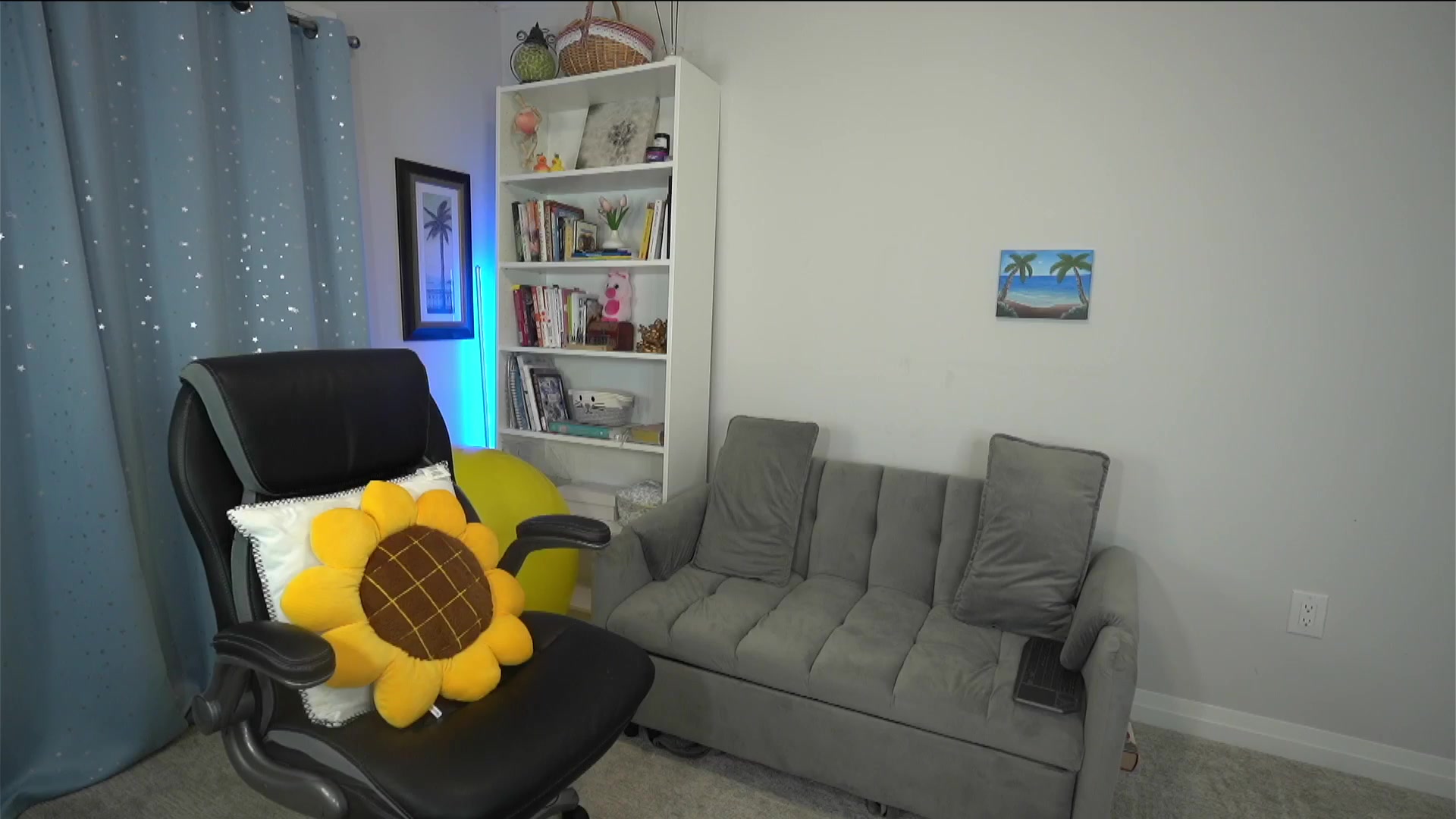 Gallery image thumbnail from AmberPeach's myfreecams stream on, 05/04/2026, 03:42 image 15 of 20