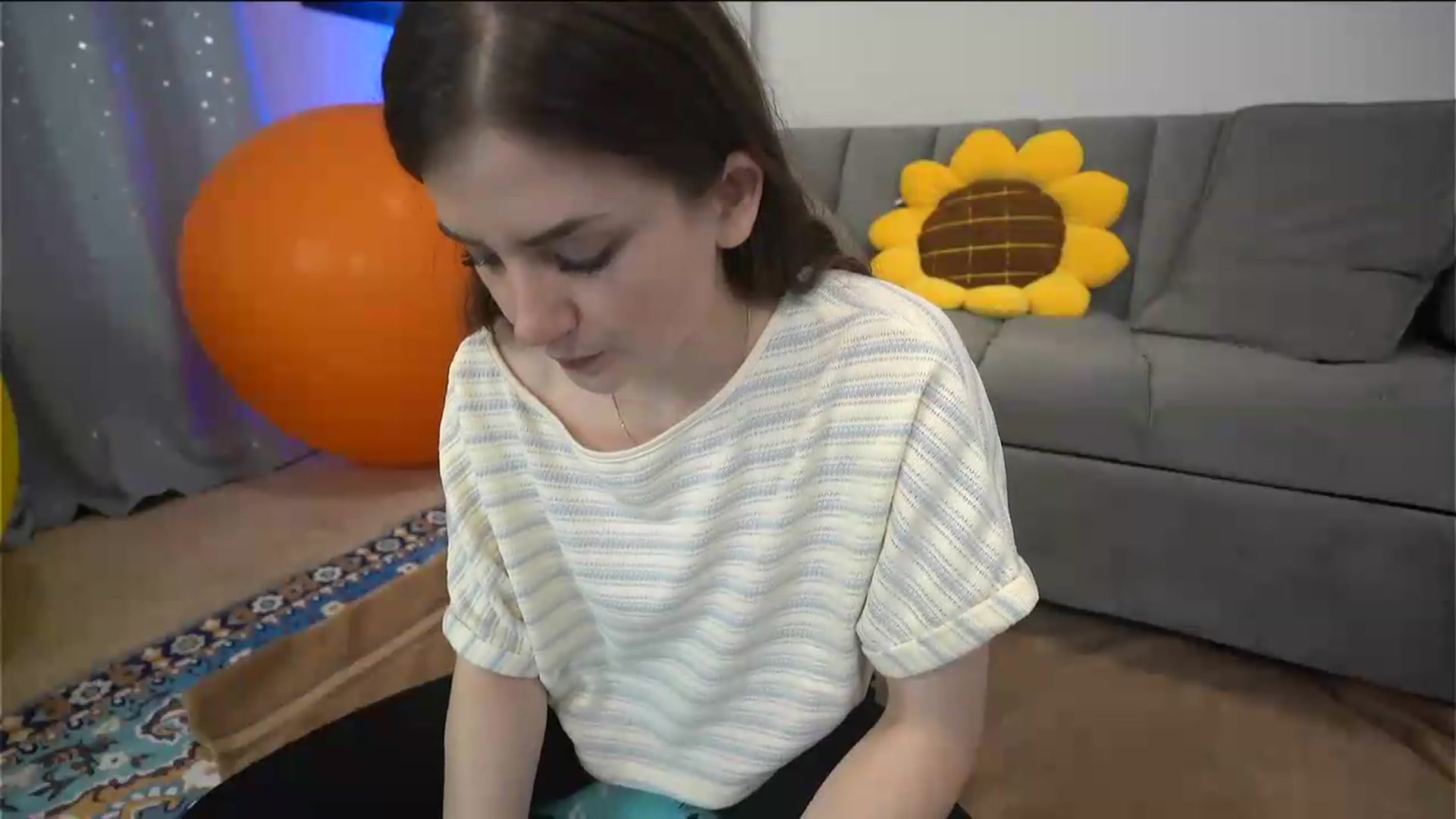 Gallery image thumbnail from AmberPeach's myfreecams stream on, 05/15/2026, 02:44 image 19 of 20
