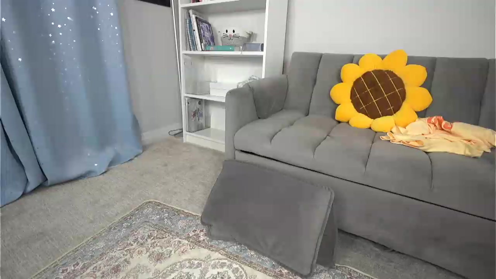 Gallery image thumbnail from AmberPeach's myfreecams stream on, 05/20/2026, 21:20 image 18 of 20