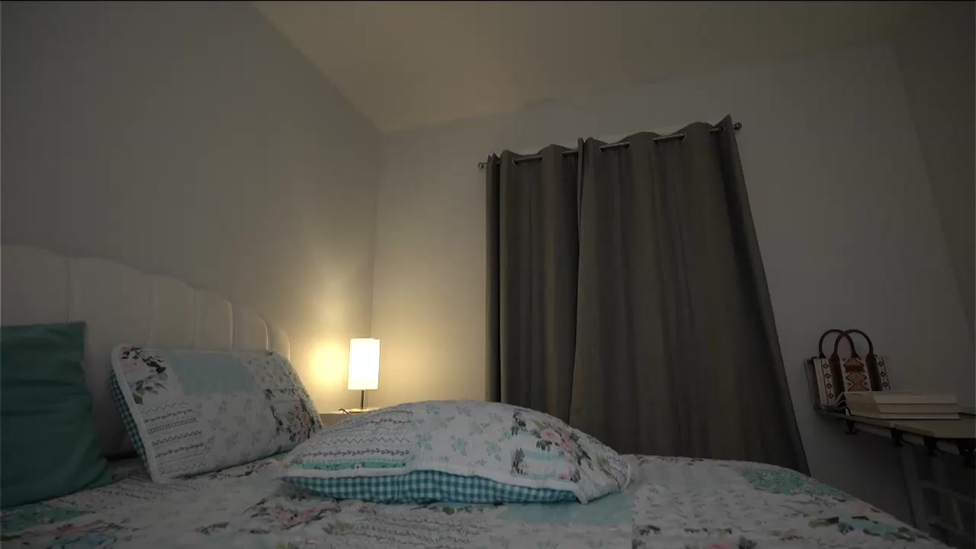 Gallery image thumbnail from AmberPeach's myfreecams stream on, 06/15/2026, 06:58 image 13 of 20