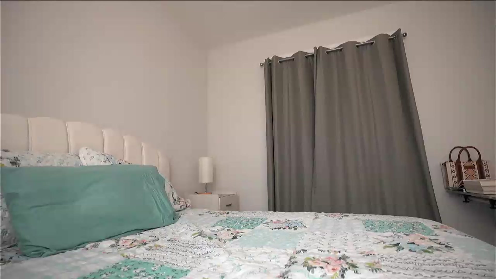 Gallery image thumbnail from AmberPeach's myfreecams stream on, 06/16/2026, 08:09 image 14 of 20