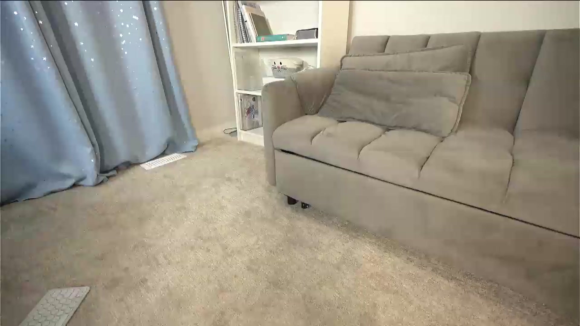 Gallery image thumbnail from AmberPeach's myfreecams stream on, 07/06/2026, 04:42 image 8 of 20