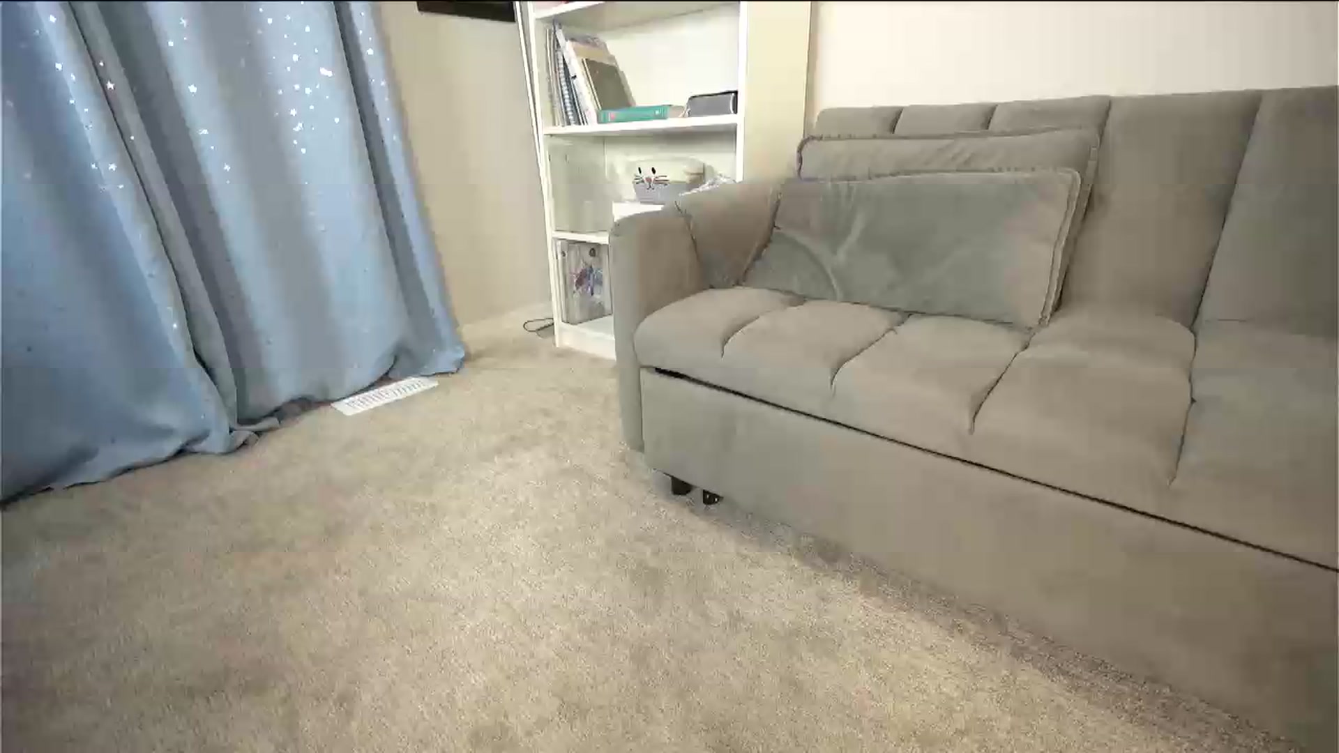 Gallery image thumbnail from AmberPeach's myfreecams stream on, 07/07/2026, 02:57 image 1 of 20