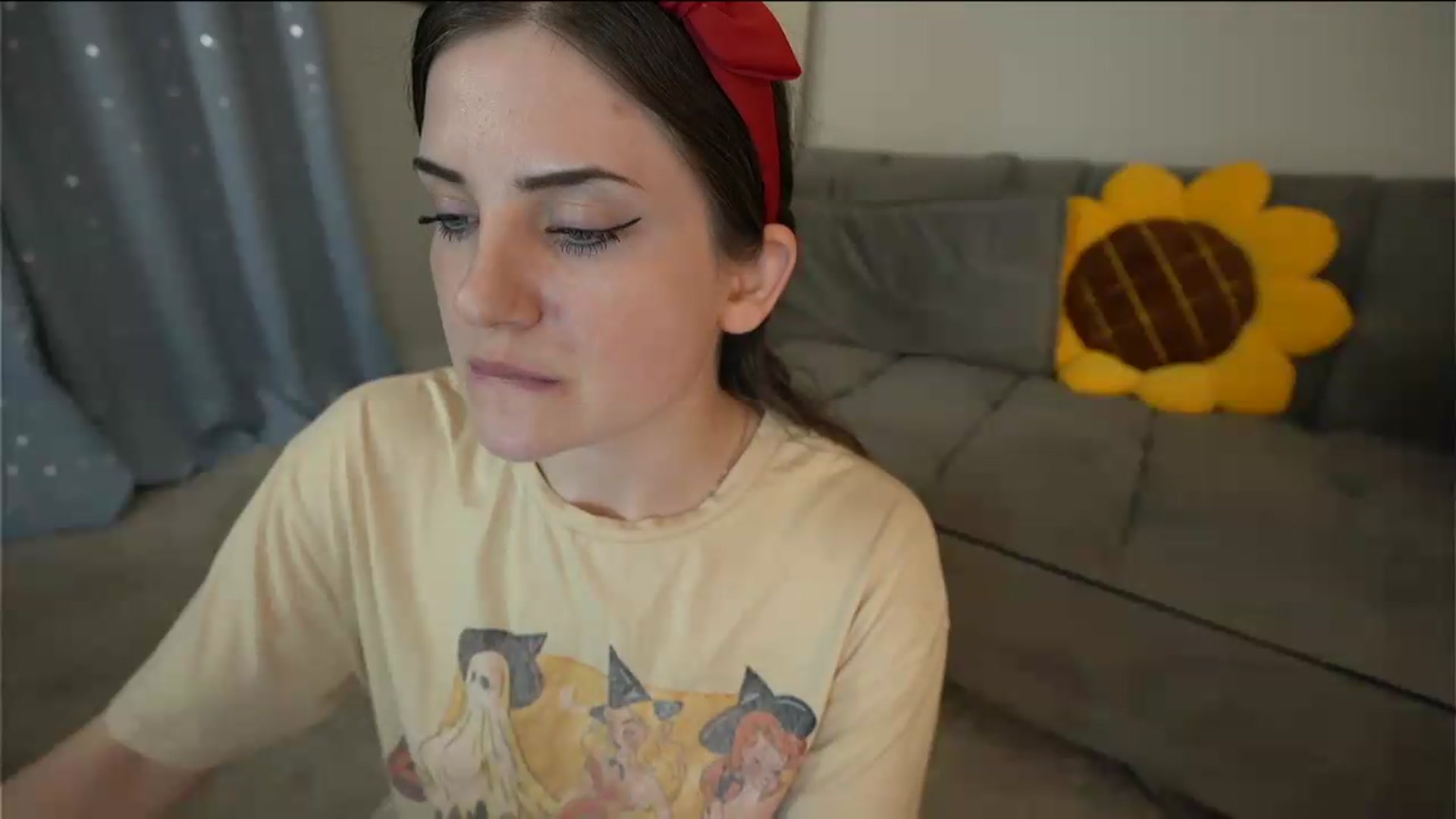 Gallery image thumbnail from AmberPeach's myfreecams stream on, 07/21/2026, 08:21 image 11 of 20