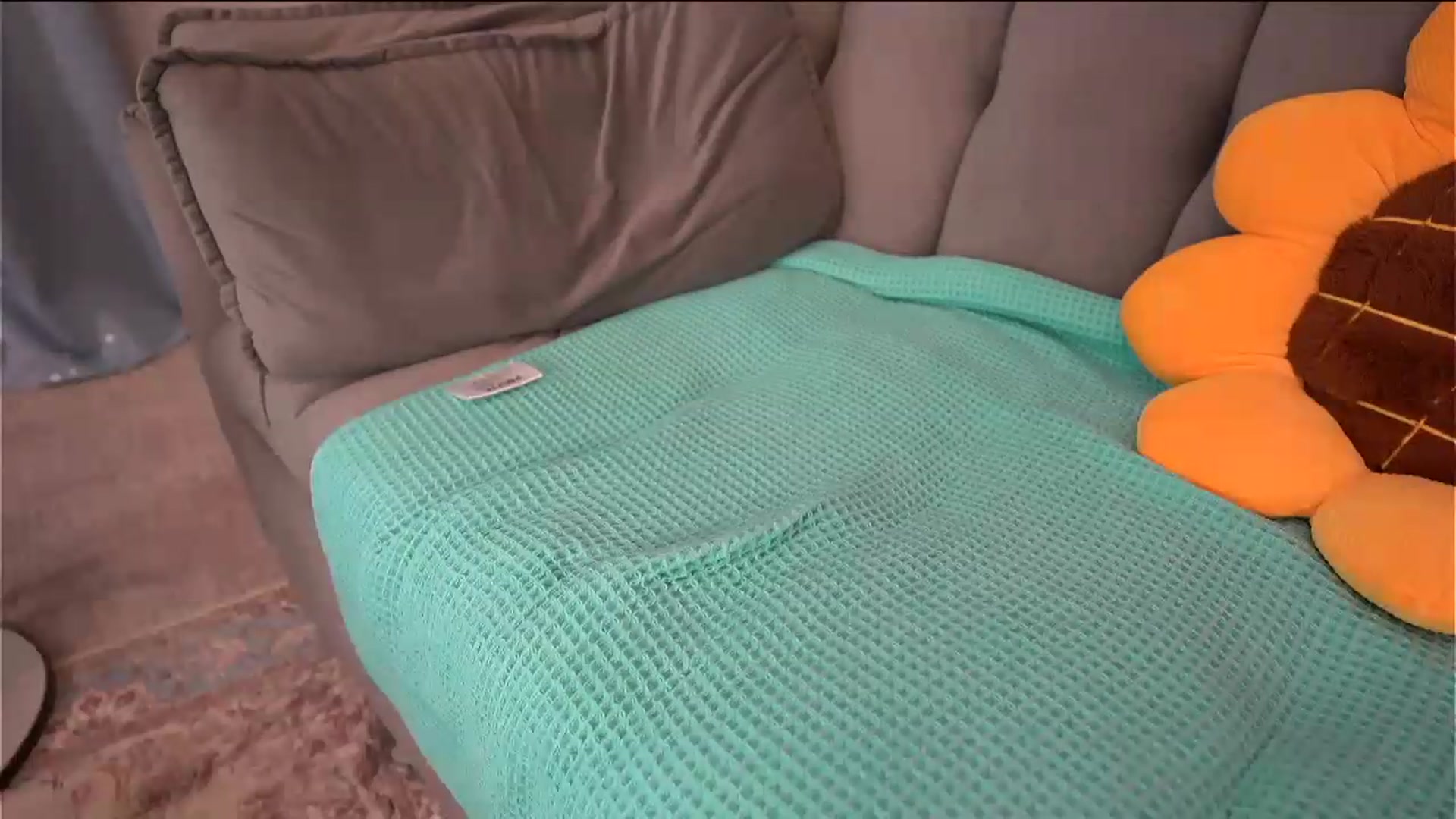 Gallery image thumbnail from AmberPeach's myfreecams stream on, 07/23/2026, 09:02 image 10 of 20